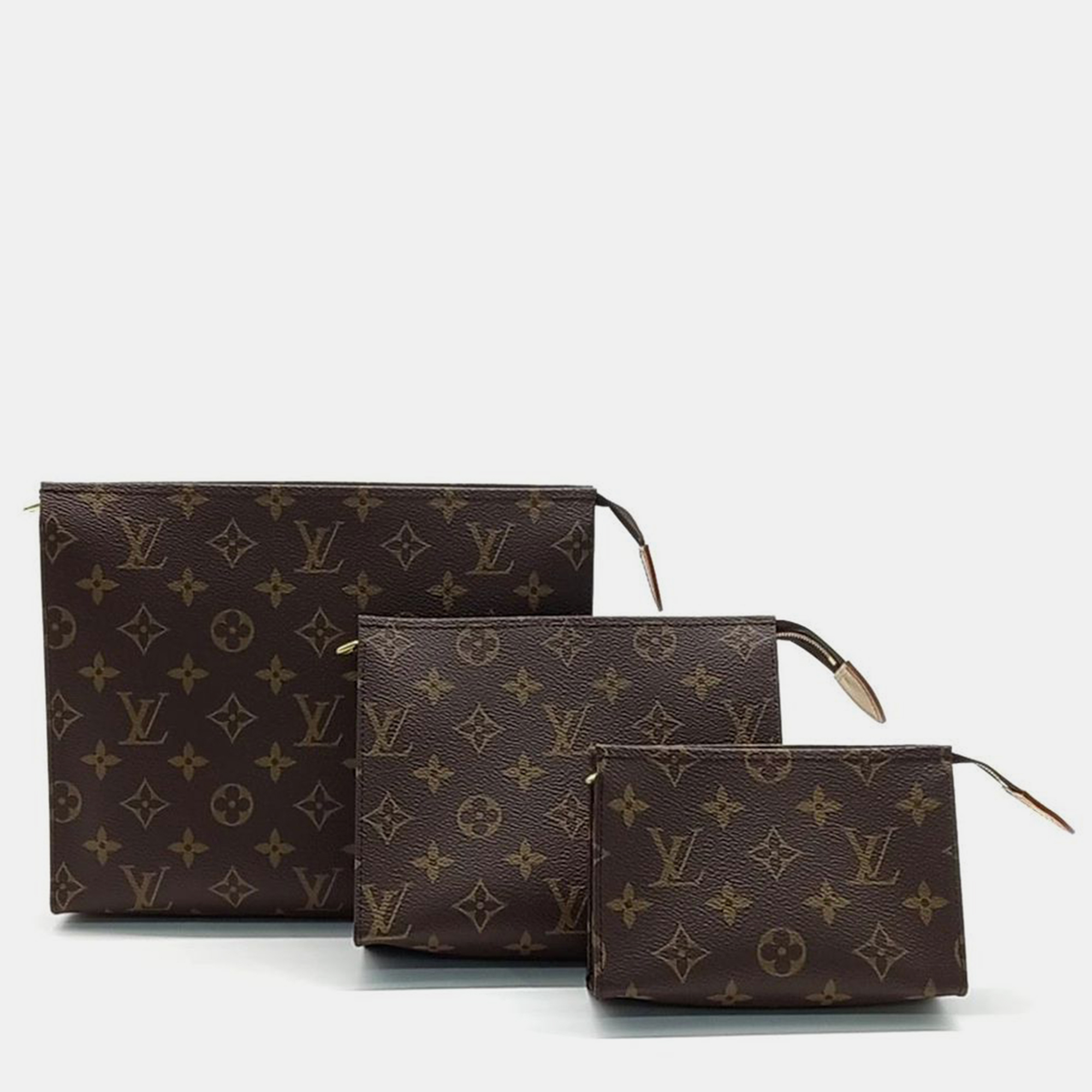 

Louis Vuitton Trio Toilet bag, Brown