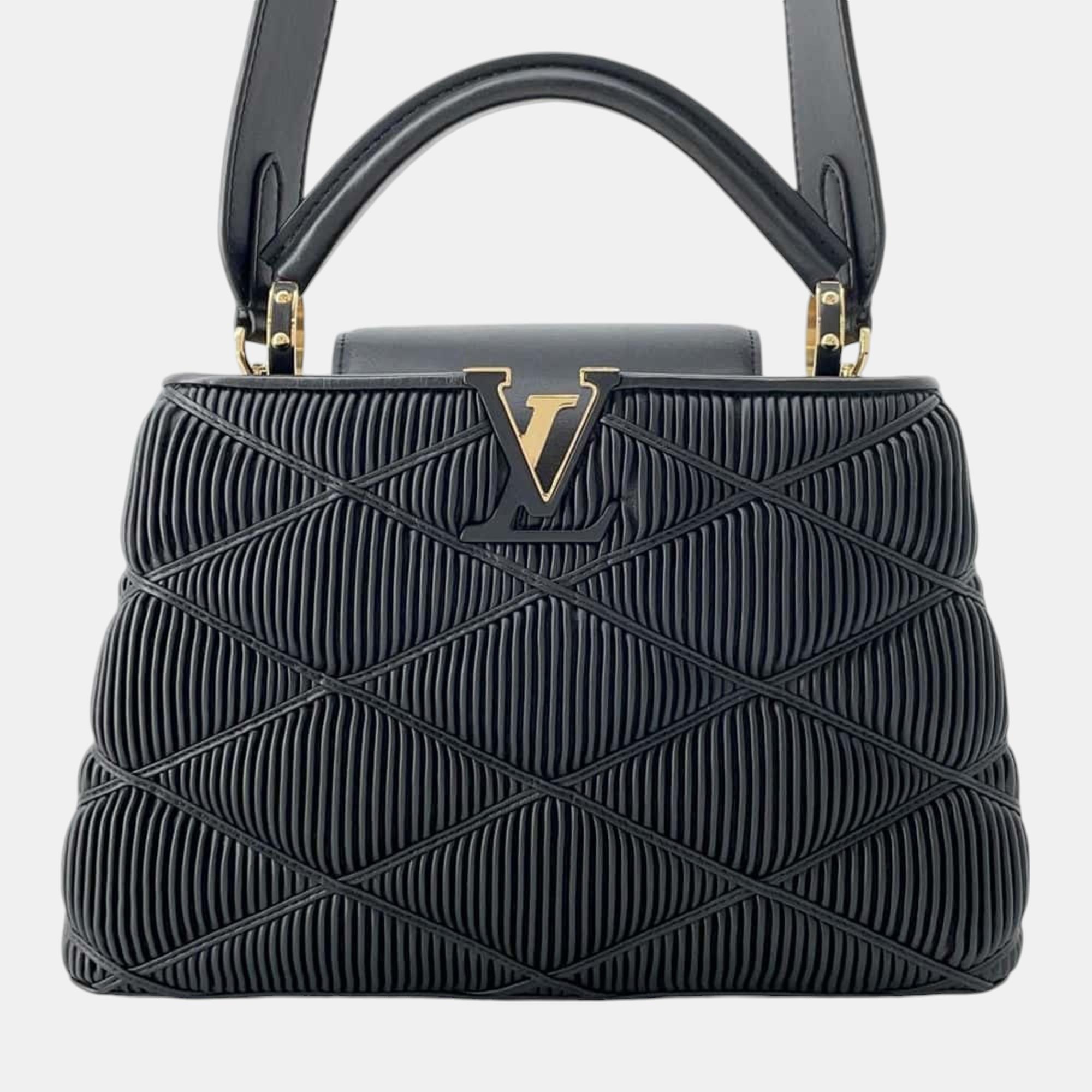 

Louis Vuitton Carpe Sine Bb Black Shoulder Bag