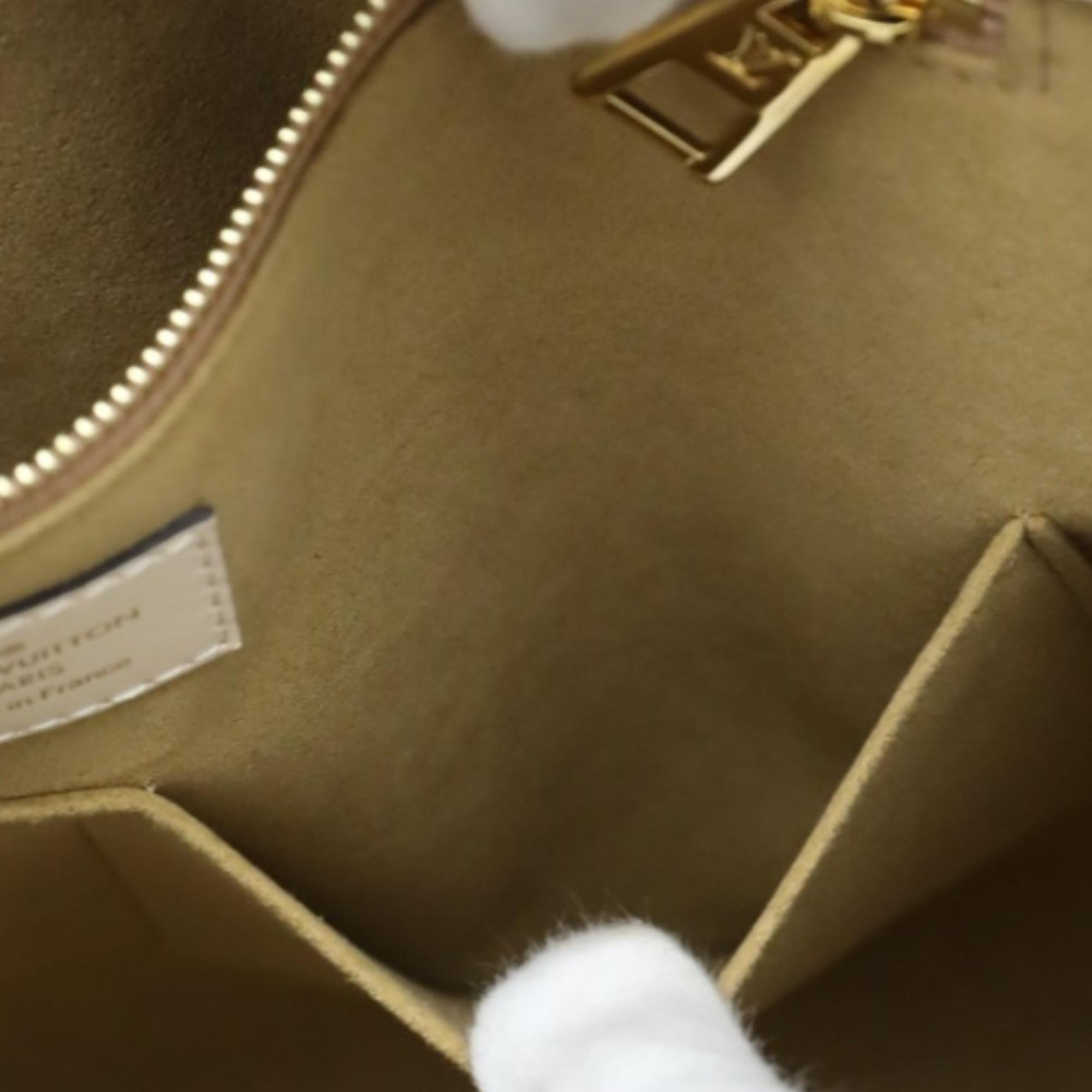 Louis Vuitton On The Go Gm Monogram Shoulder Empreinte Beige Tote Bag 