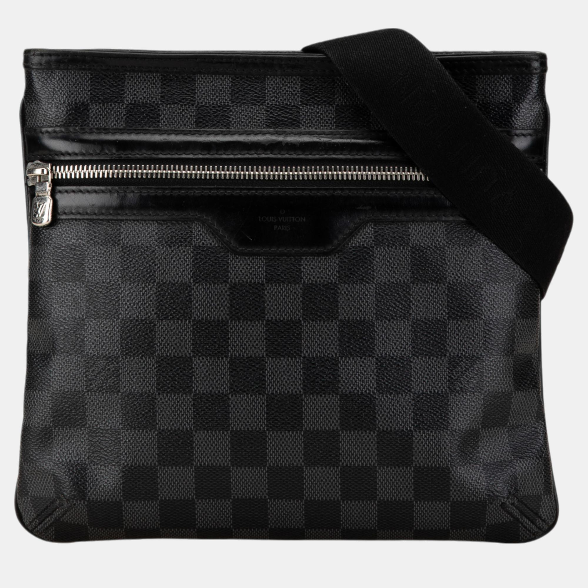 

Louis Vuitton Black Damier Graphite Thomas