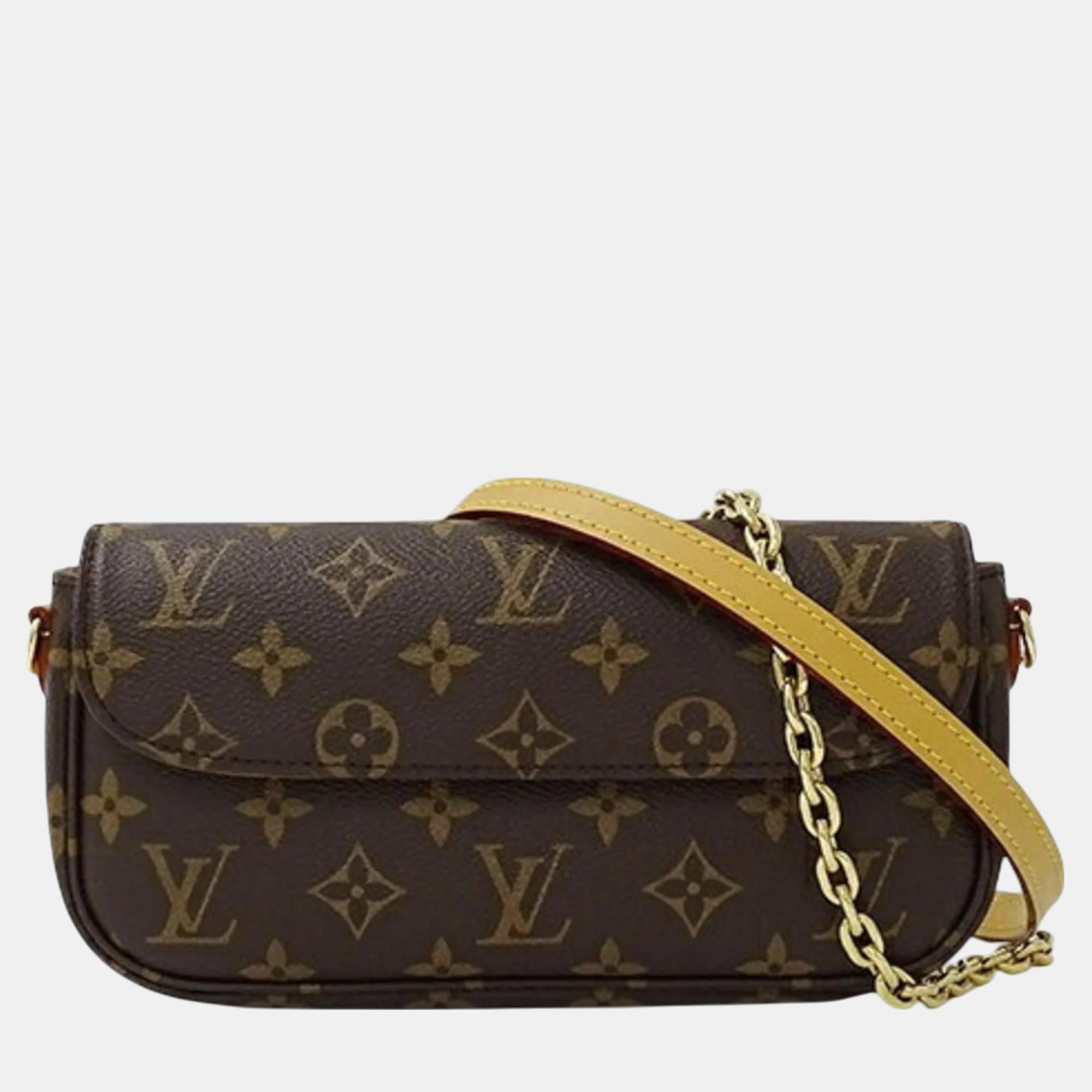 

Louis Vuitton Ivy Brown Monogram Wallet On Chain