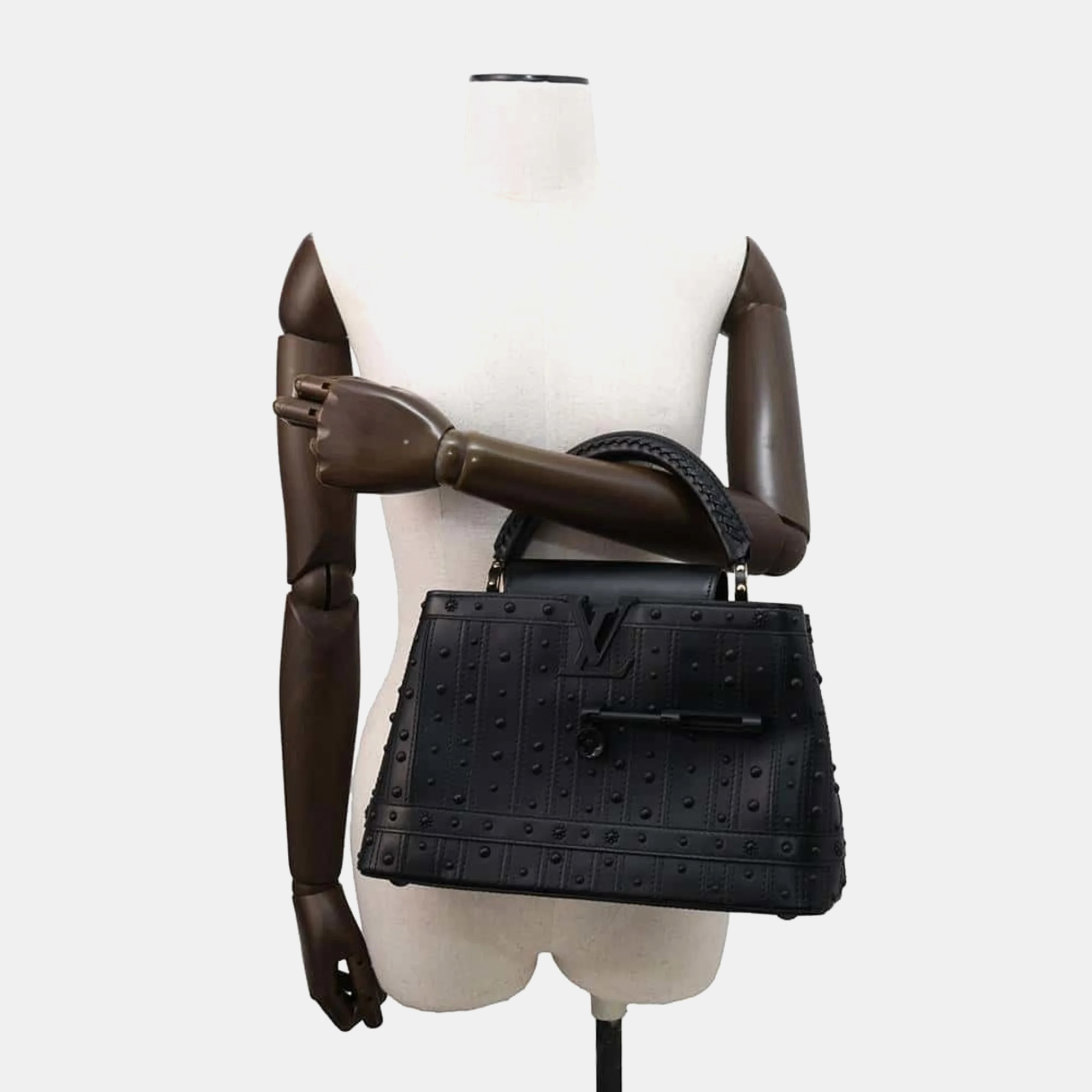 Louis Vuitton Black Taurillon Leather Arty Capucines MM Handbag 