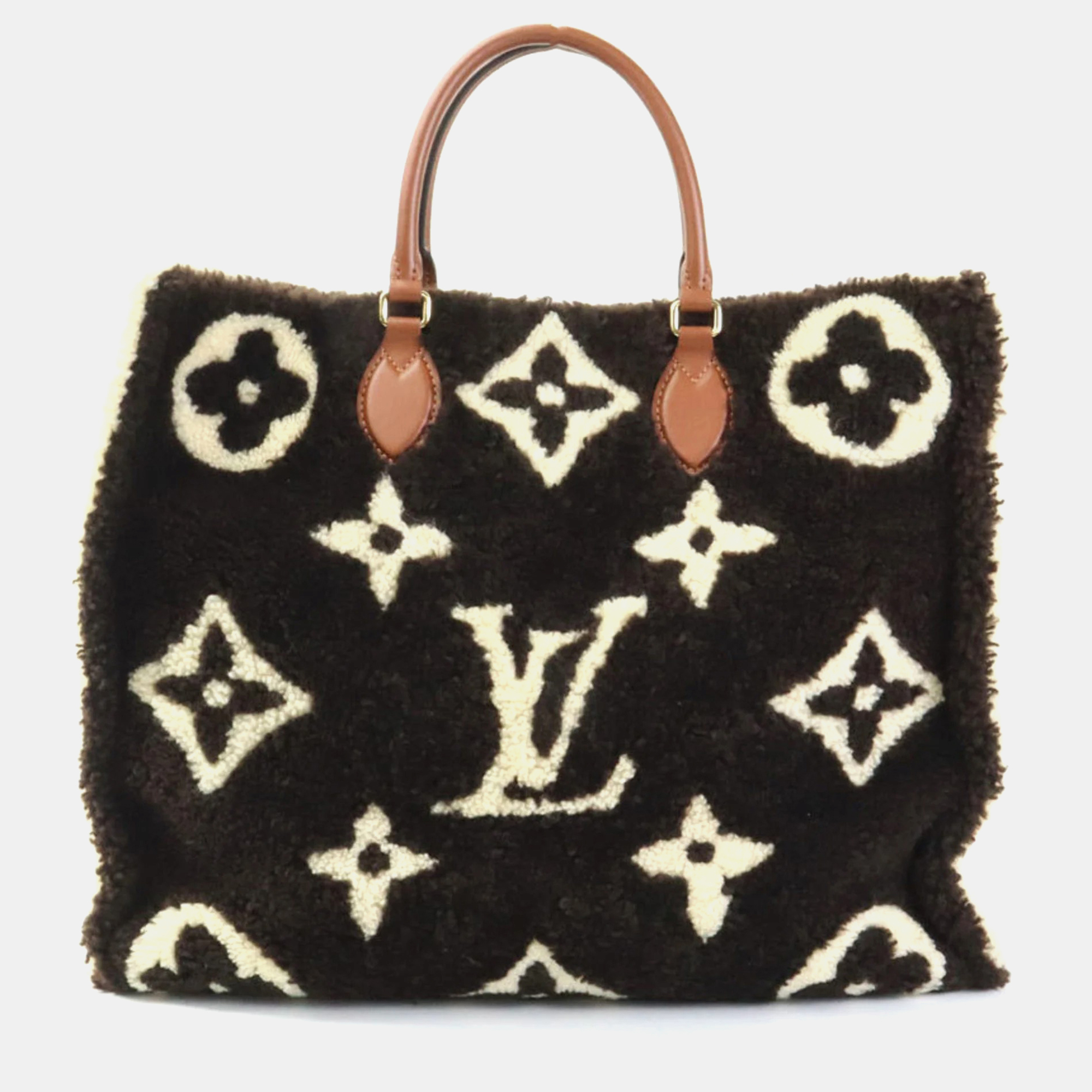 

Louis Vuitton Brown X Beige Monogram Teddy On The Go Gm Shearling Handbag