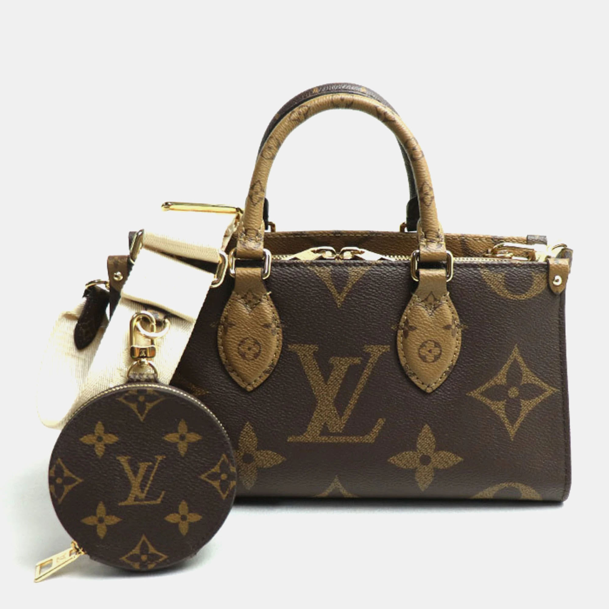 

Louis Vuitton Monogram Giant On The Go Ew Shoulder Bag, Brown