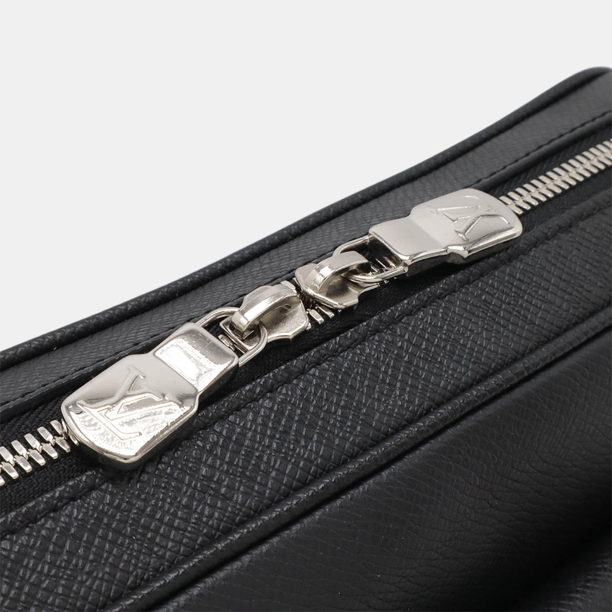 Louis Vuitton Black Canvas Taigarama Eclipse Outdoor Messenger Bag 