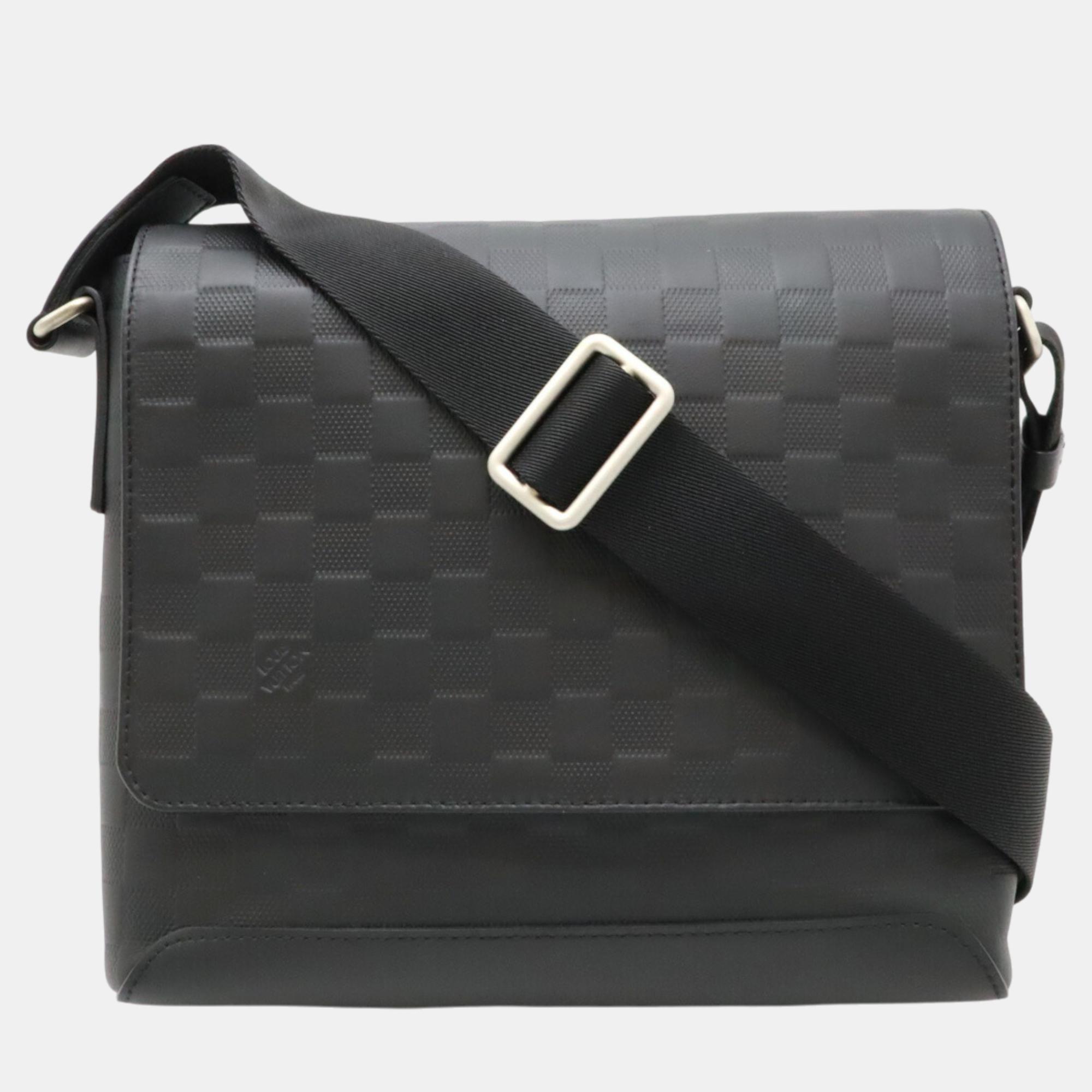 

Louis Vuitton Black Leather Damier District Pm Shoulder Bag