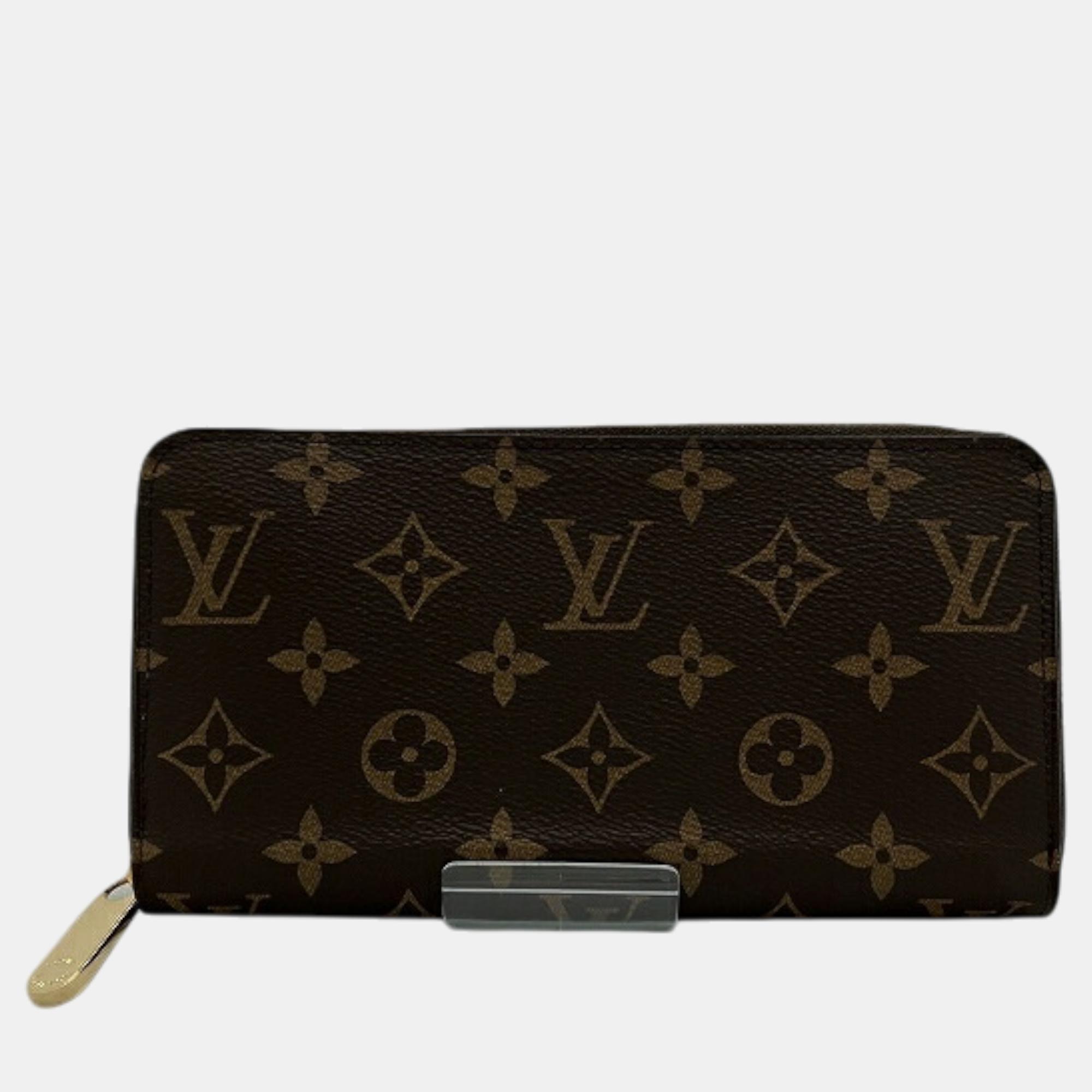 

Louis Vuitton Brown Canvas Monogram Zippy Wallet