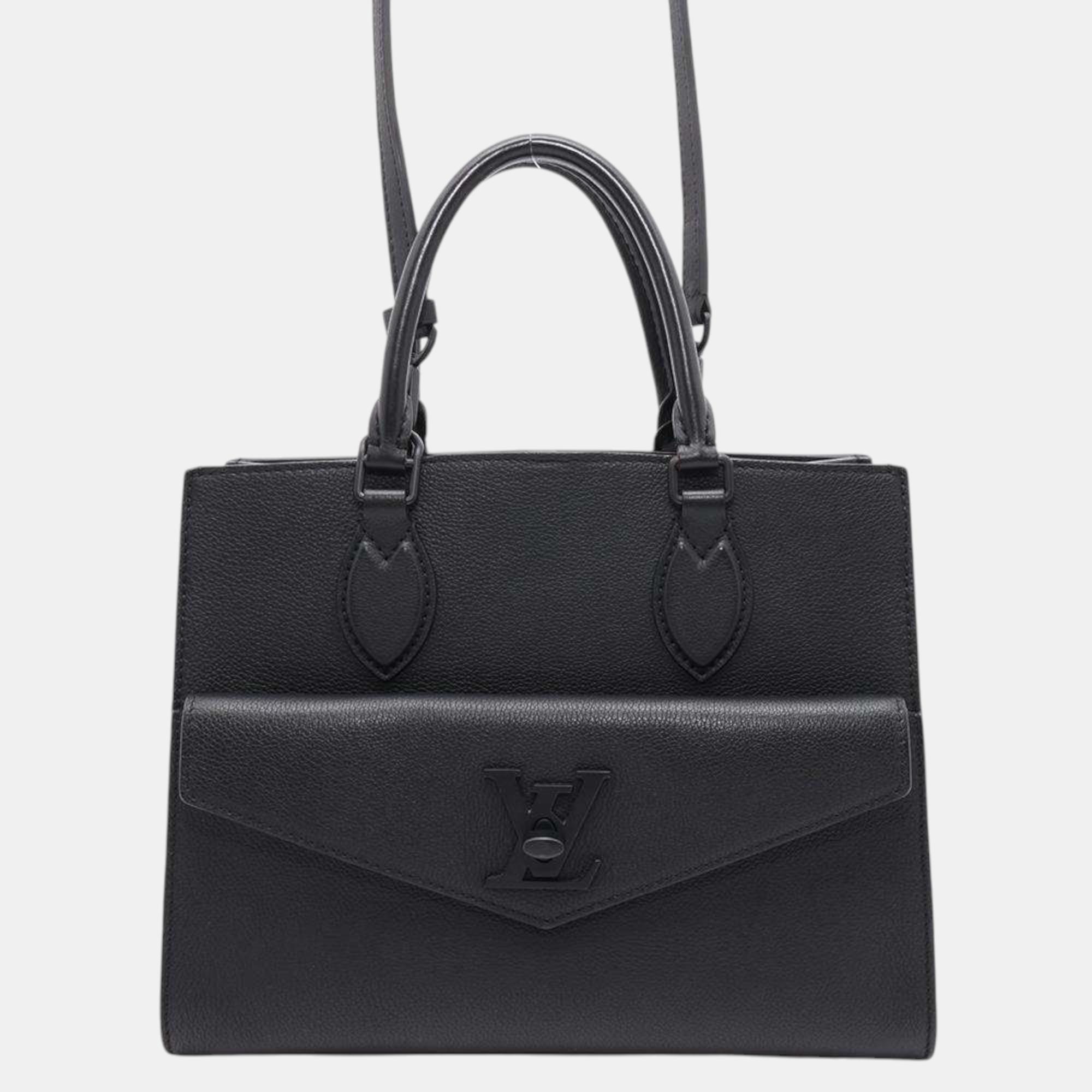 

Louis Vuitton Noir Grained Calf Leather Rock Me Tote bag Size Pm, Black