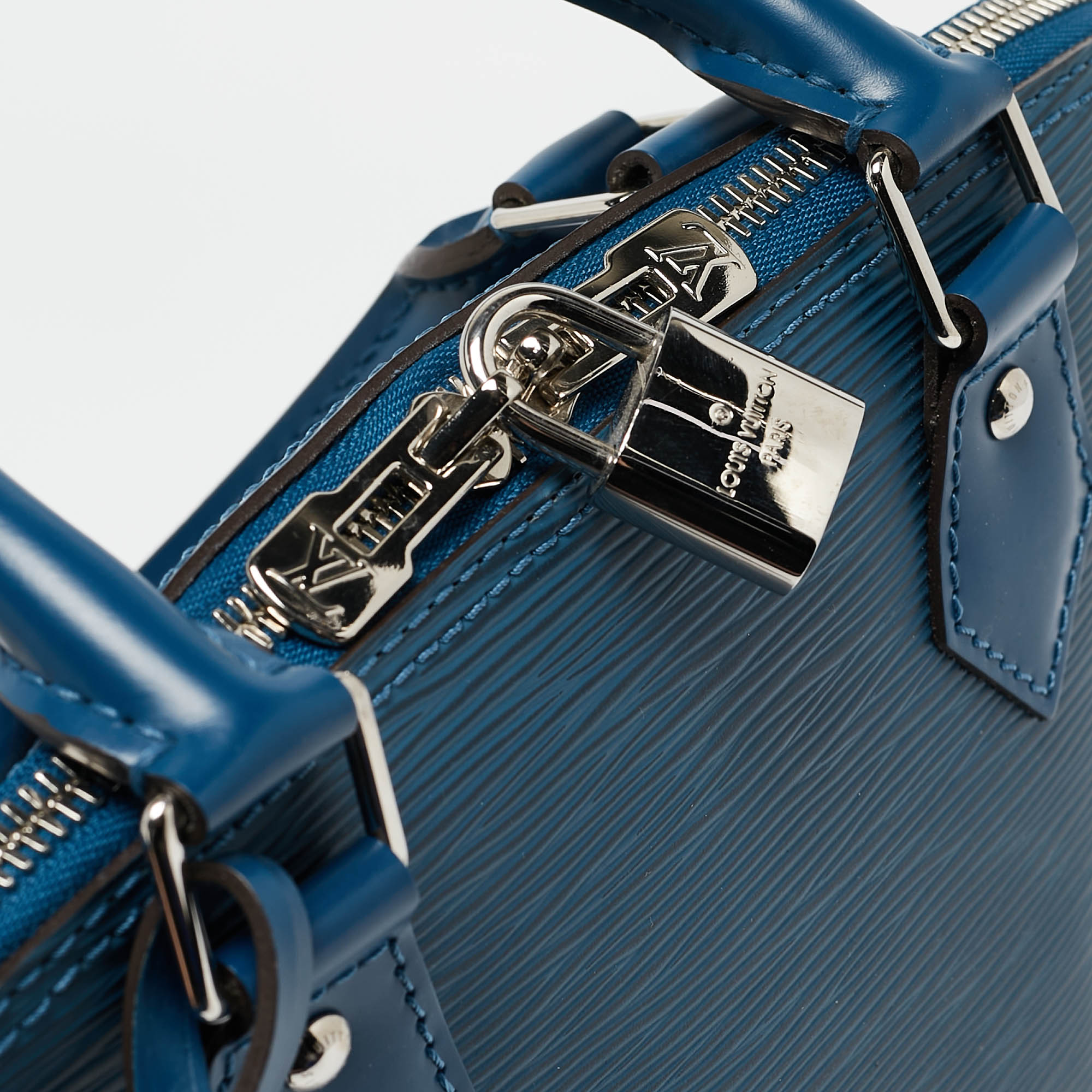 Louis Vuitton Saphir Epi Leather Alma MM Bag 
