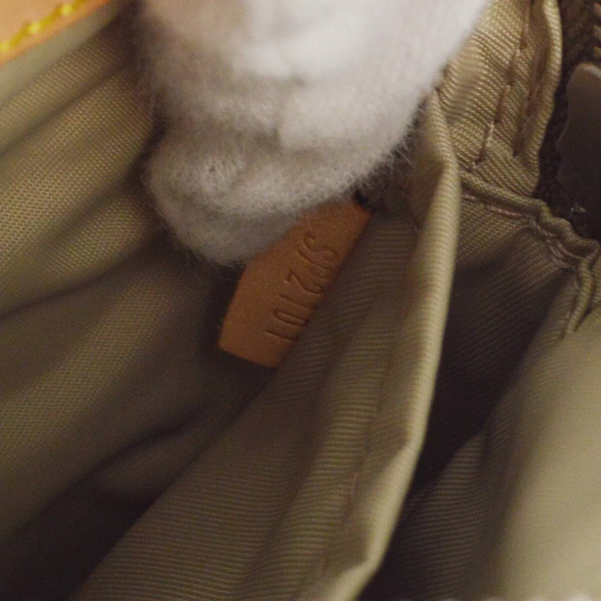 thumb