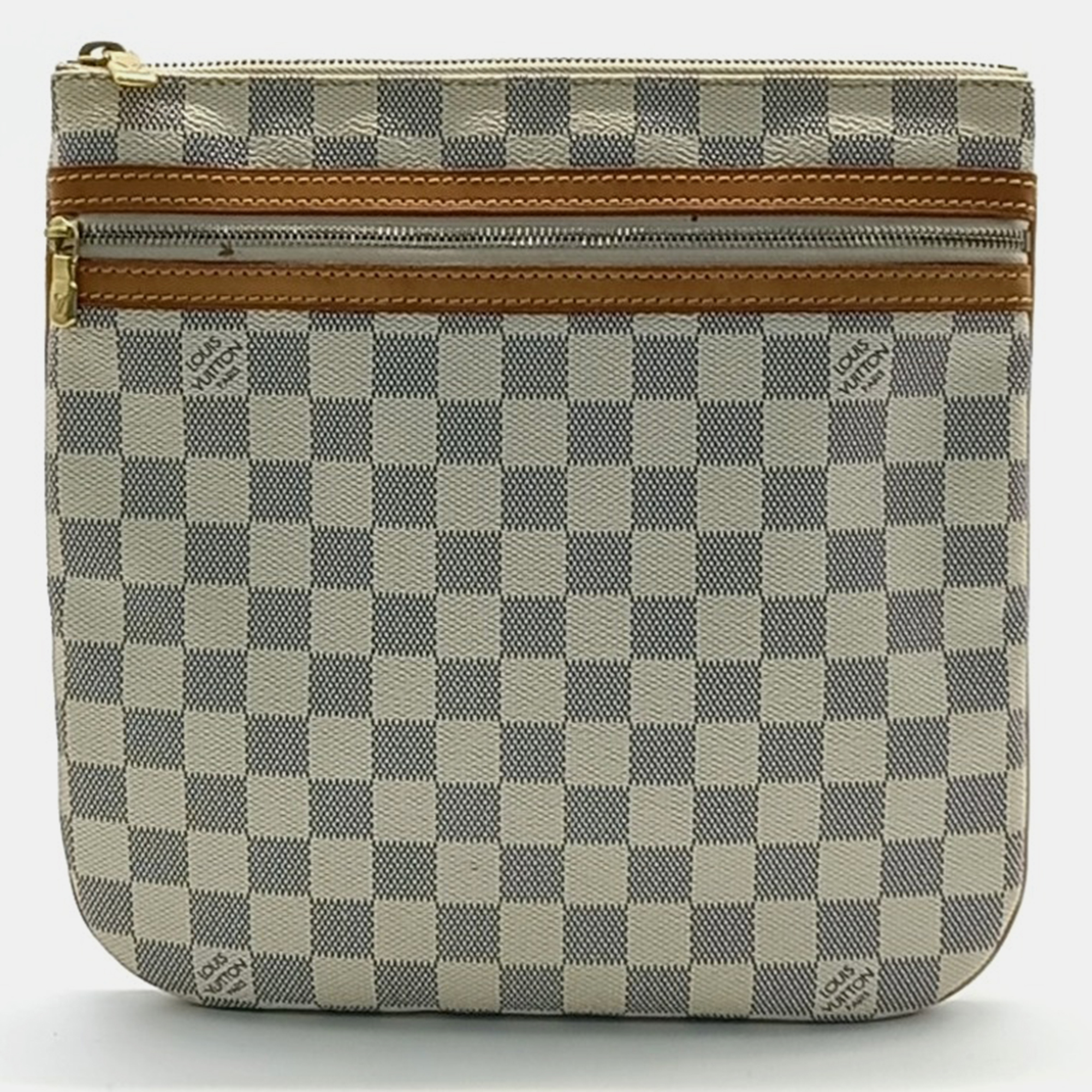 

Louis Vuitton Grey/white Damier Azur Pochette Bospore bag