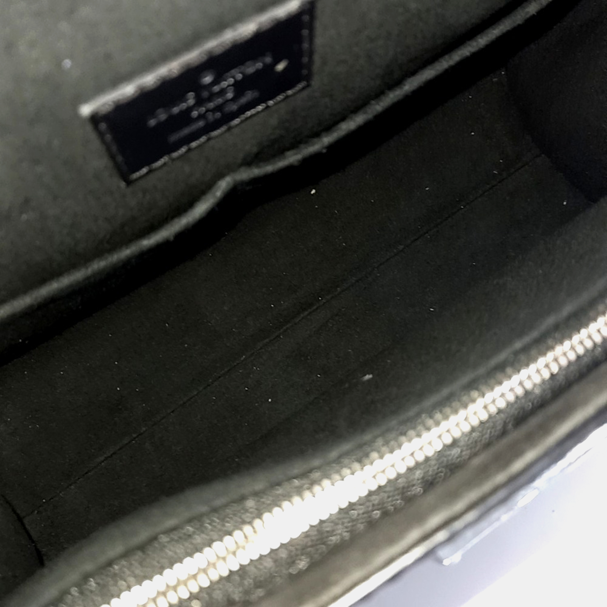 Louis Vuitton Epi Clooney BB bag 