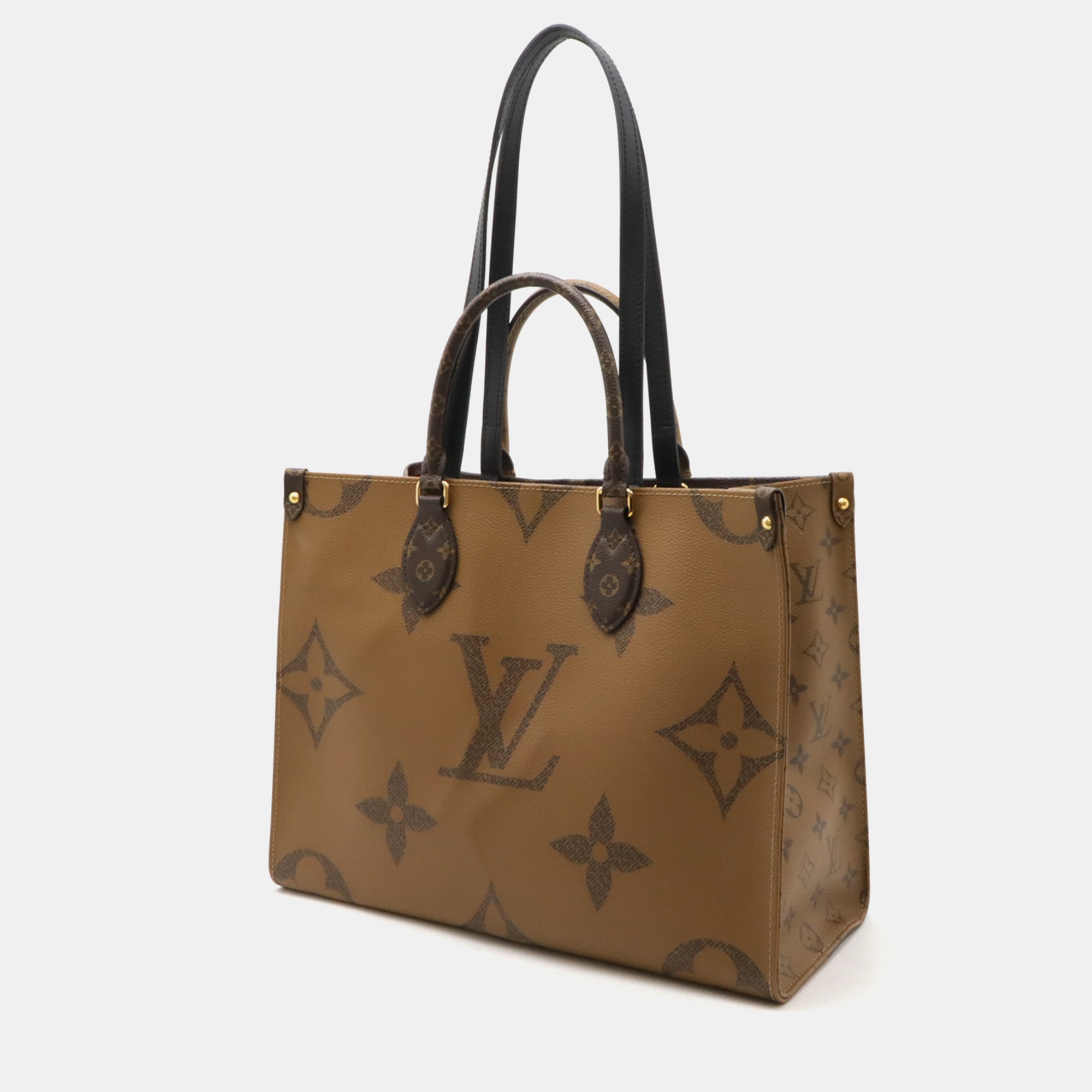 Louis Vuitton Canvas Monogram Giant OnTheGo MM Tote Bag 