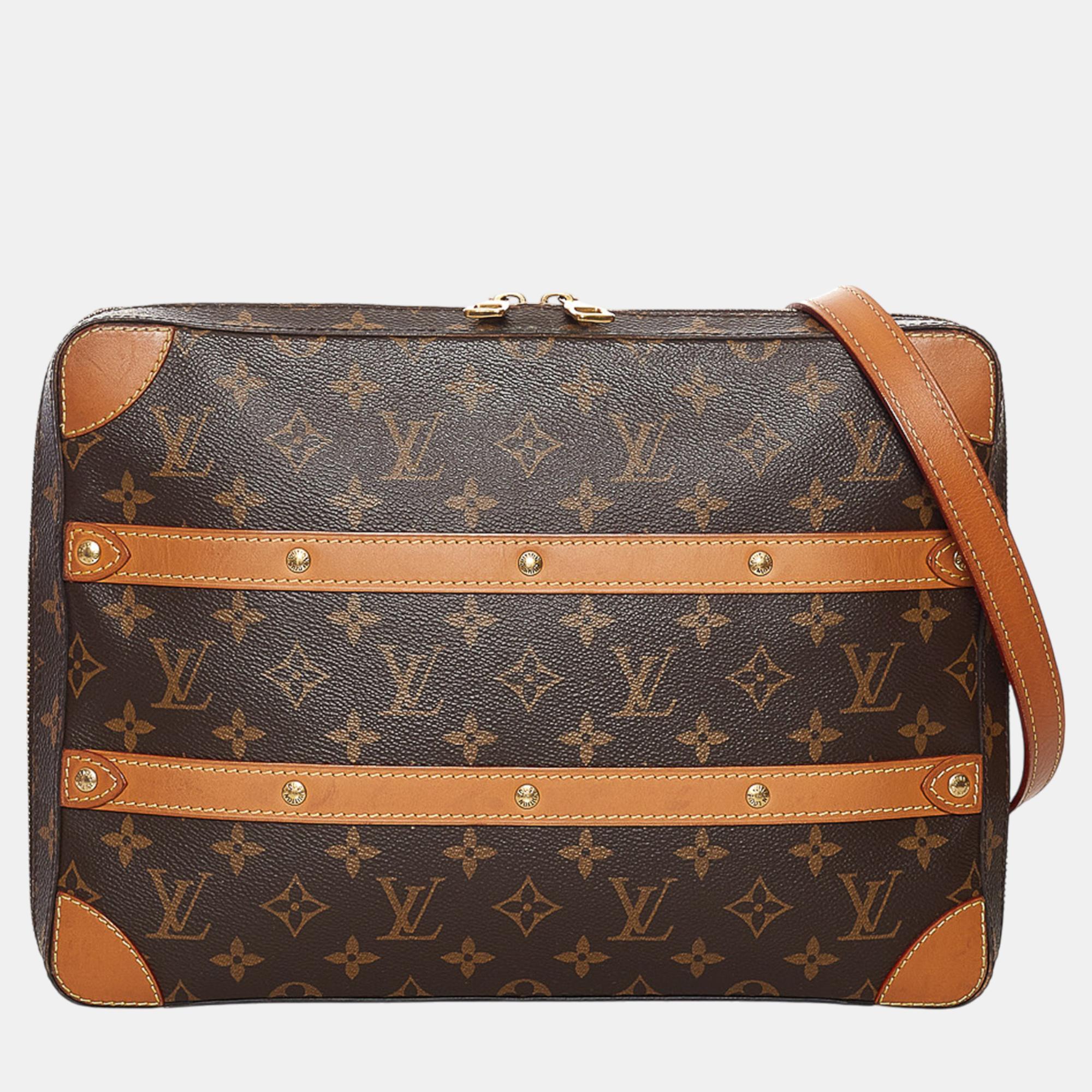 

Louis Vuitton Brown Monogram Soft Trunk Messenger