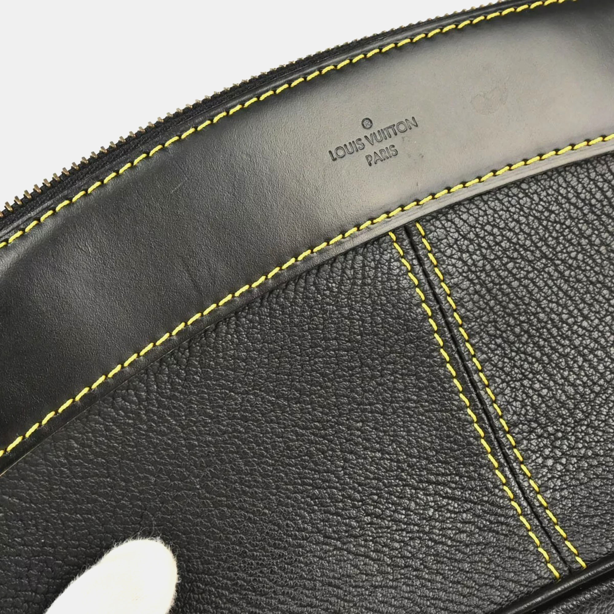 Louis Vuitton Black Suhali Lockit Clutch Bag 