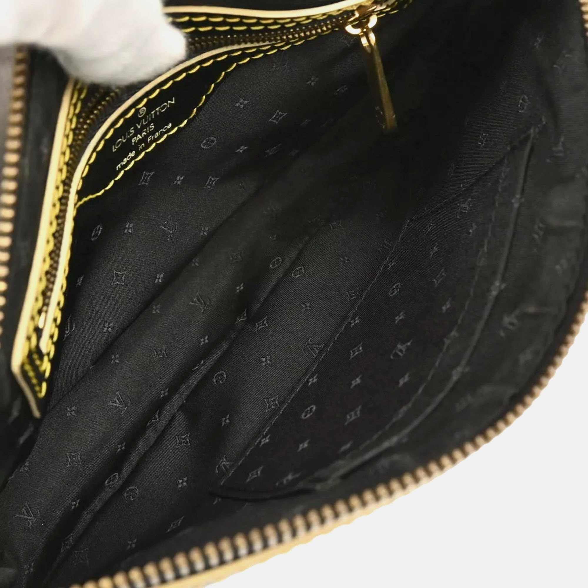 Louis Vuitton Black Suhali Lockit Clutch Bag 