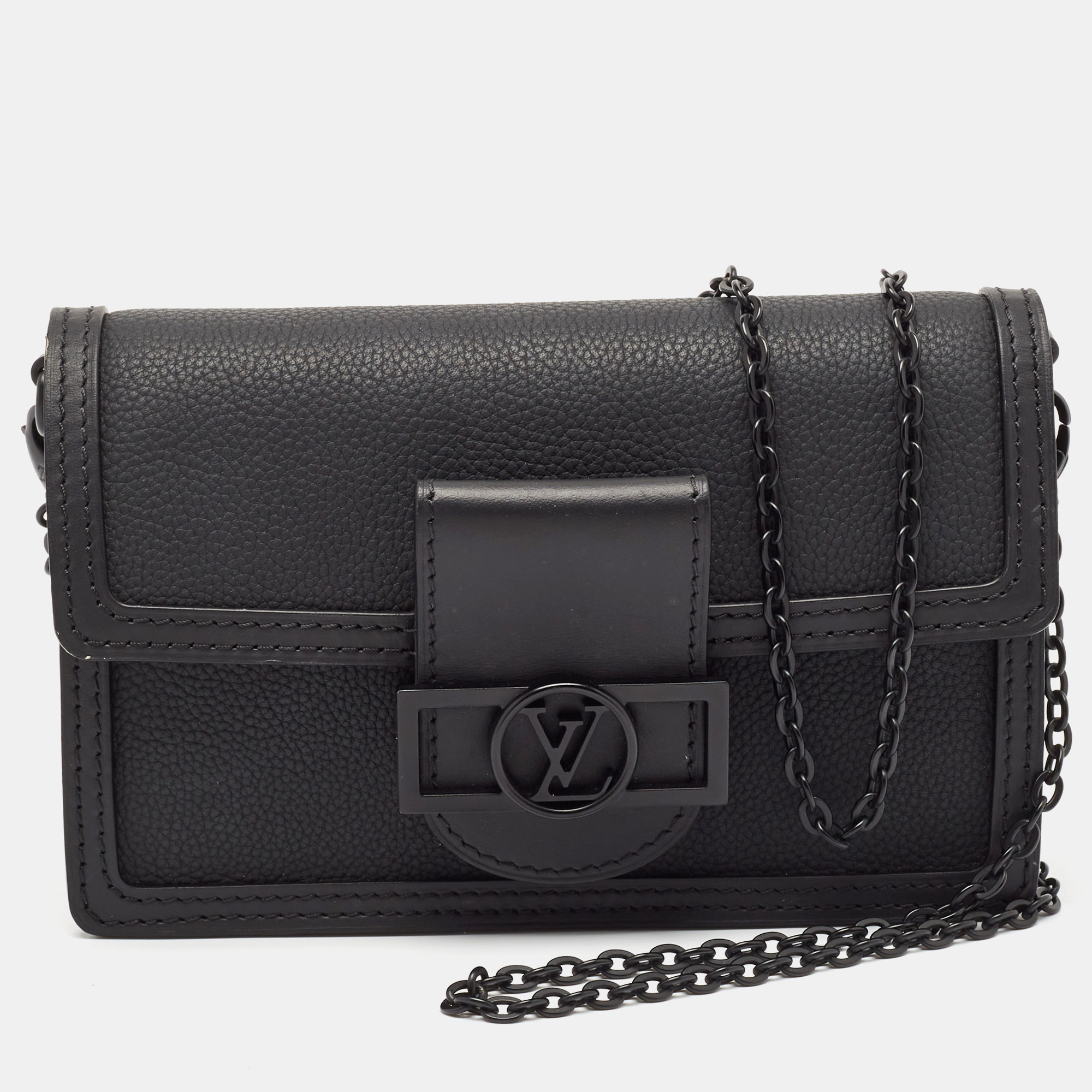 

Louis Vuitton Black Leather Dauphine Wallet on Chain