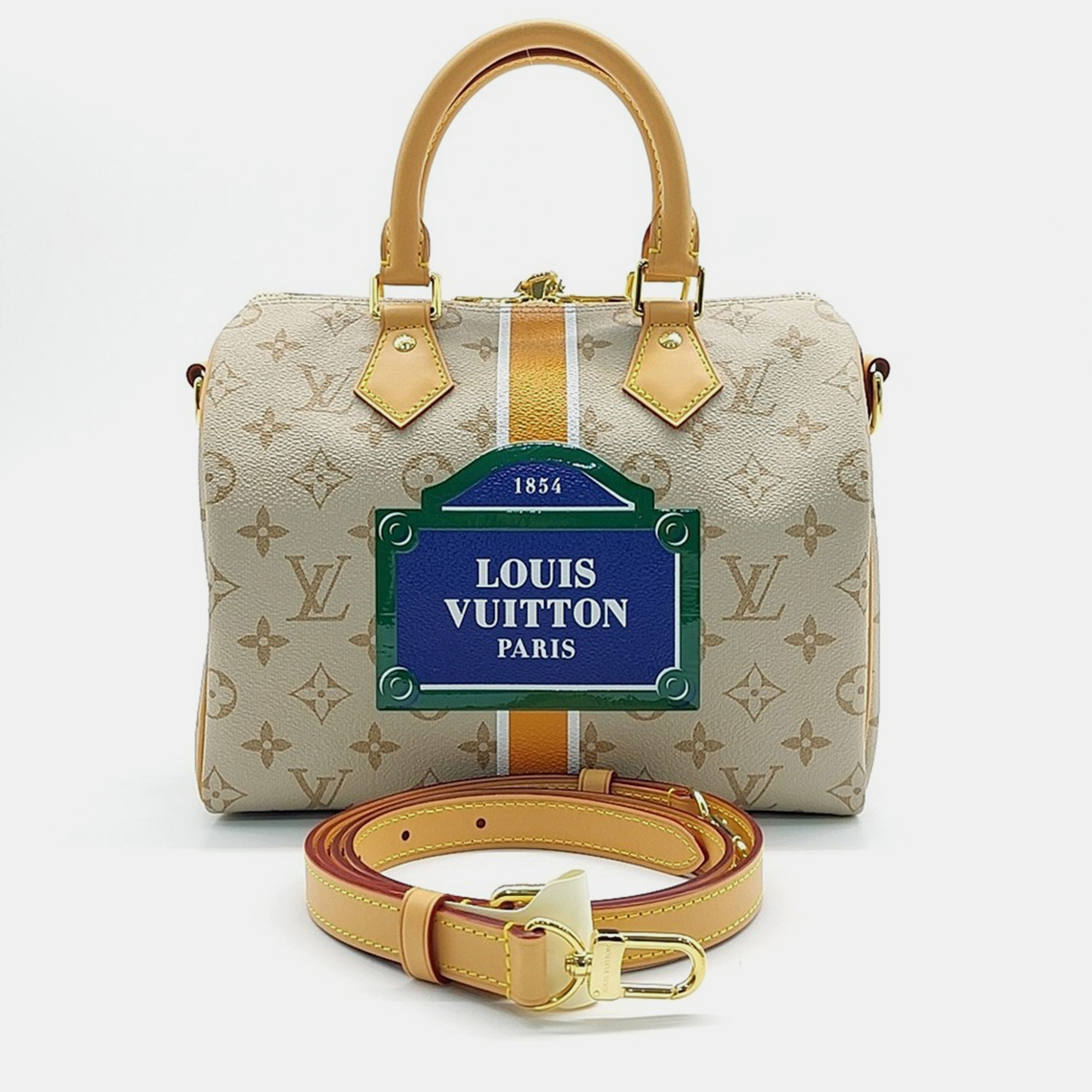 

Louis Vuitton Beige Leather Bandouliere Speedy 25 bag