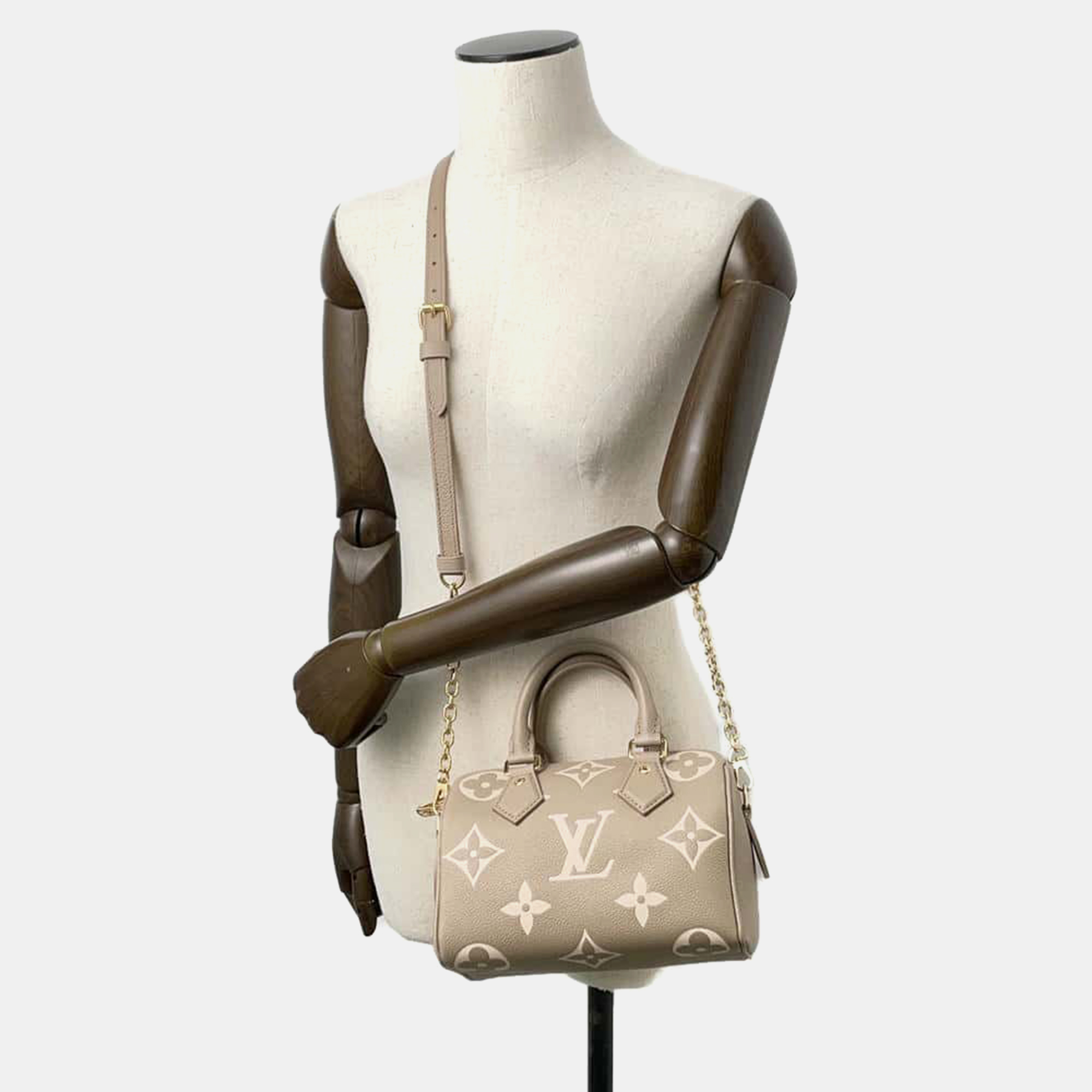 Louis Vuitton Monogram Empreinte Leather Speedy Bandouliere 20 Bag 