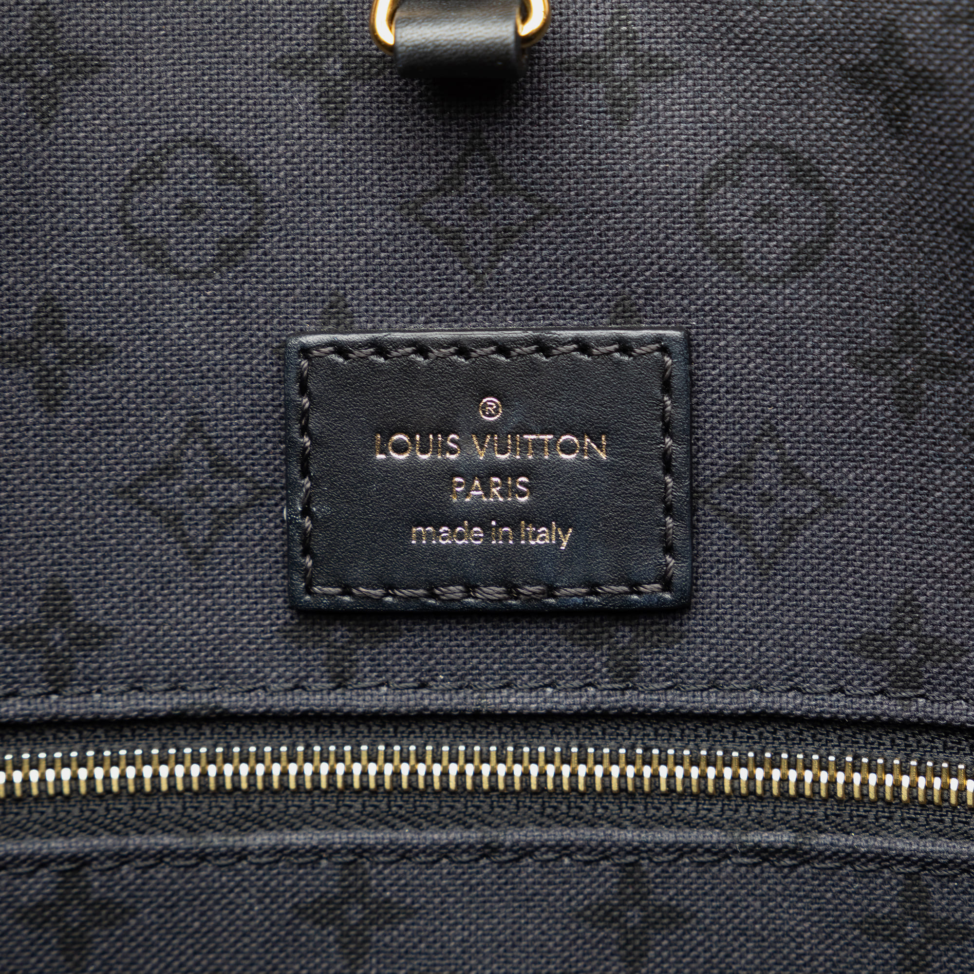 Louis Vuitton Monogram Giant Crafty Onthego GM 