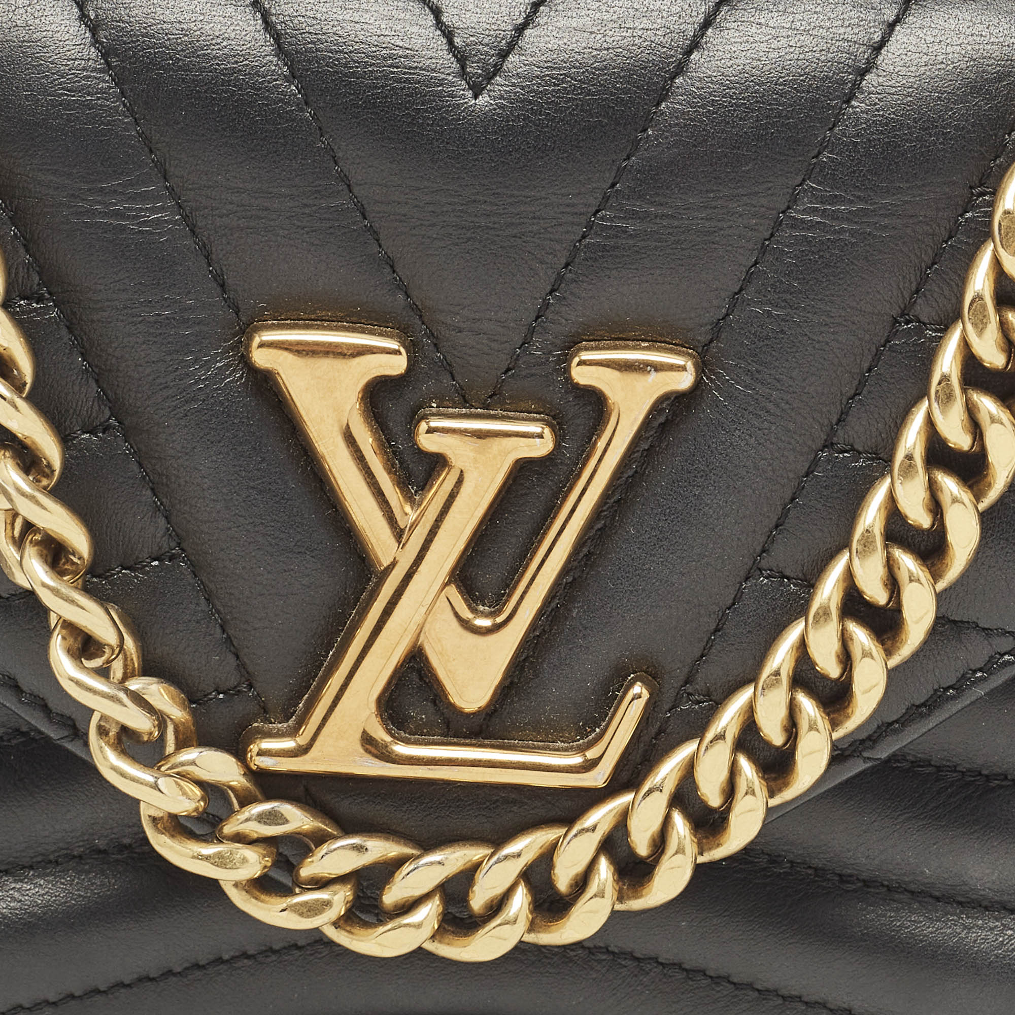 Louis Vuitton Black Leather New Wave Chain PM Bag 
