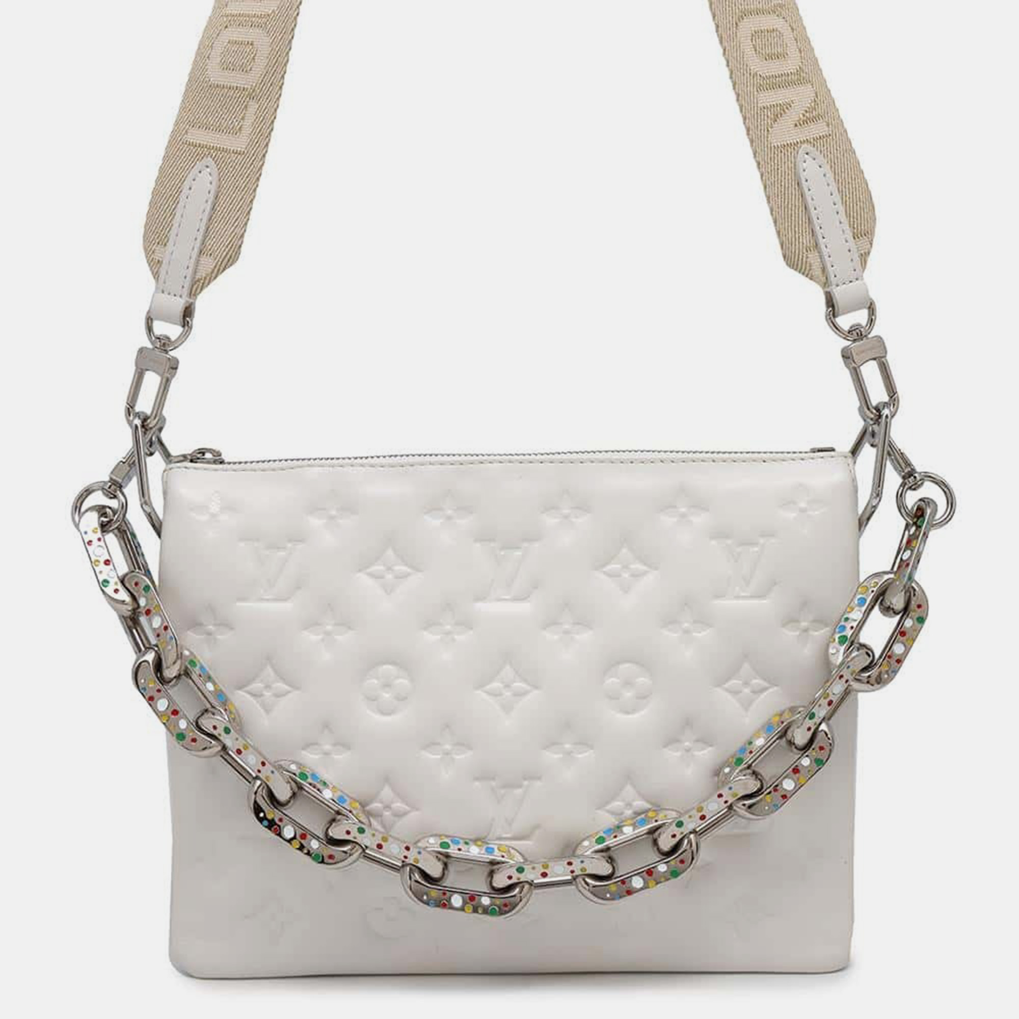 

Louis Vuitton White Lambskin Coussin PM Bag