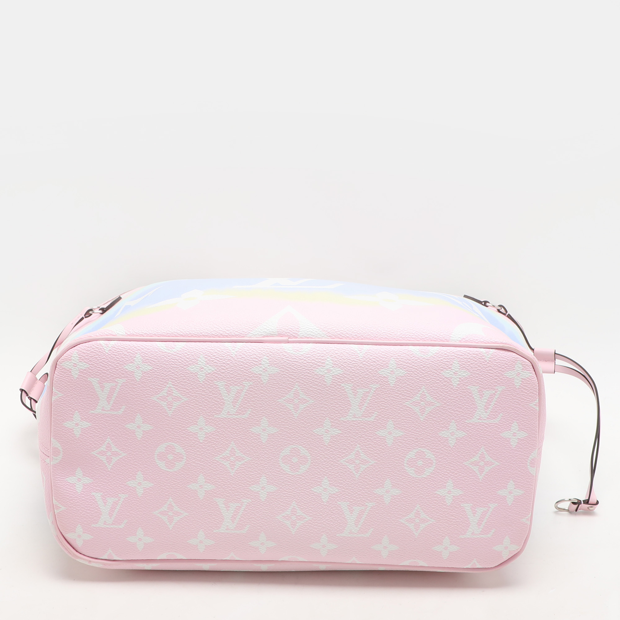 Louis Vuitton Pastel Tie Dye Monogram Canvas Neverfull Escale MM Bag 