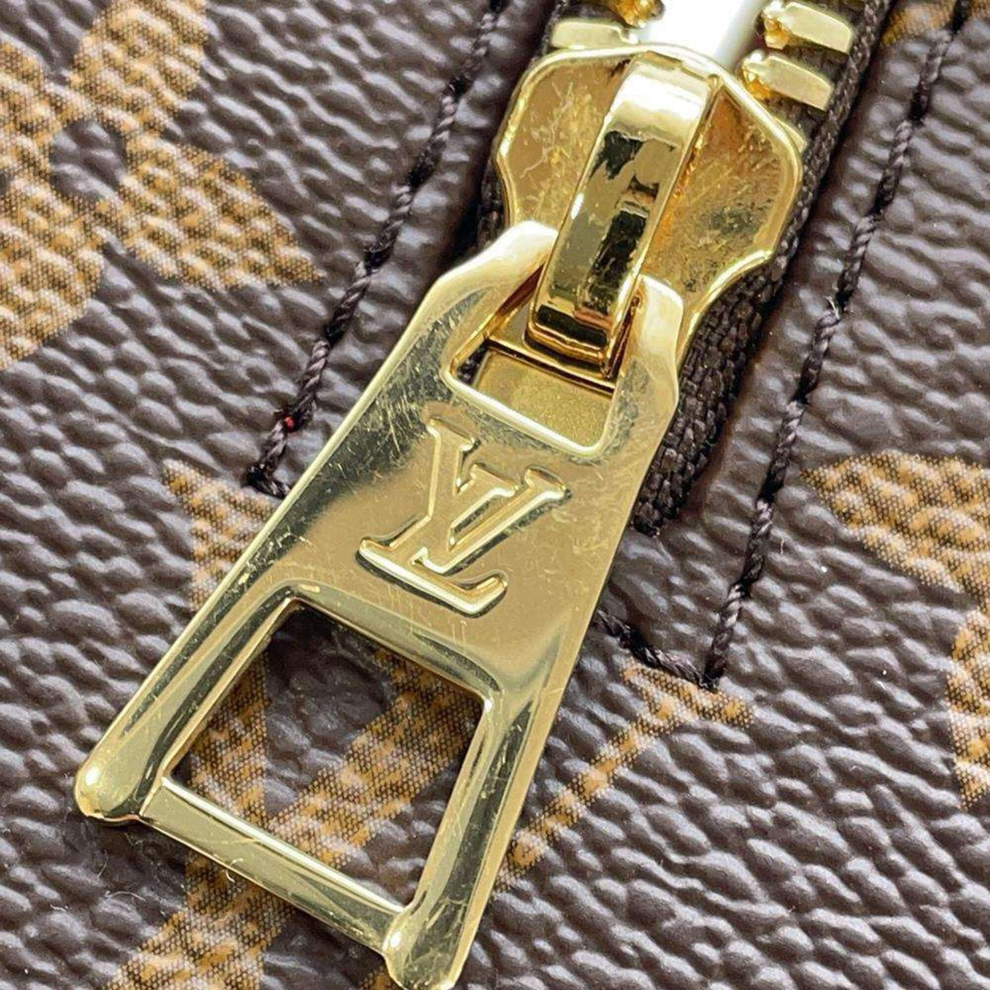 Louis Vuitton Brown Monogram Canvas Reverse Giant On-The-Go East West Shoulder Bag 