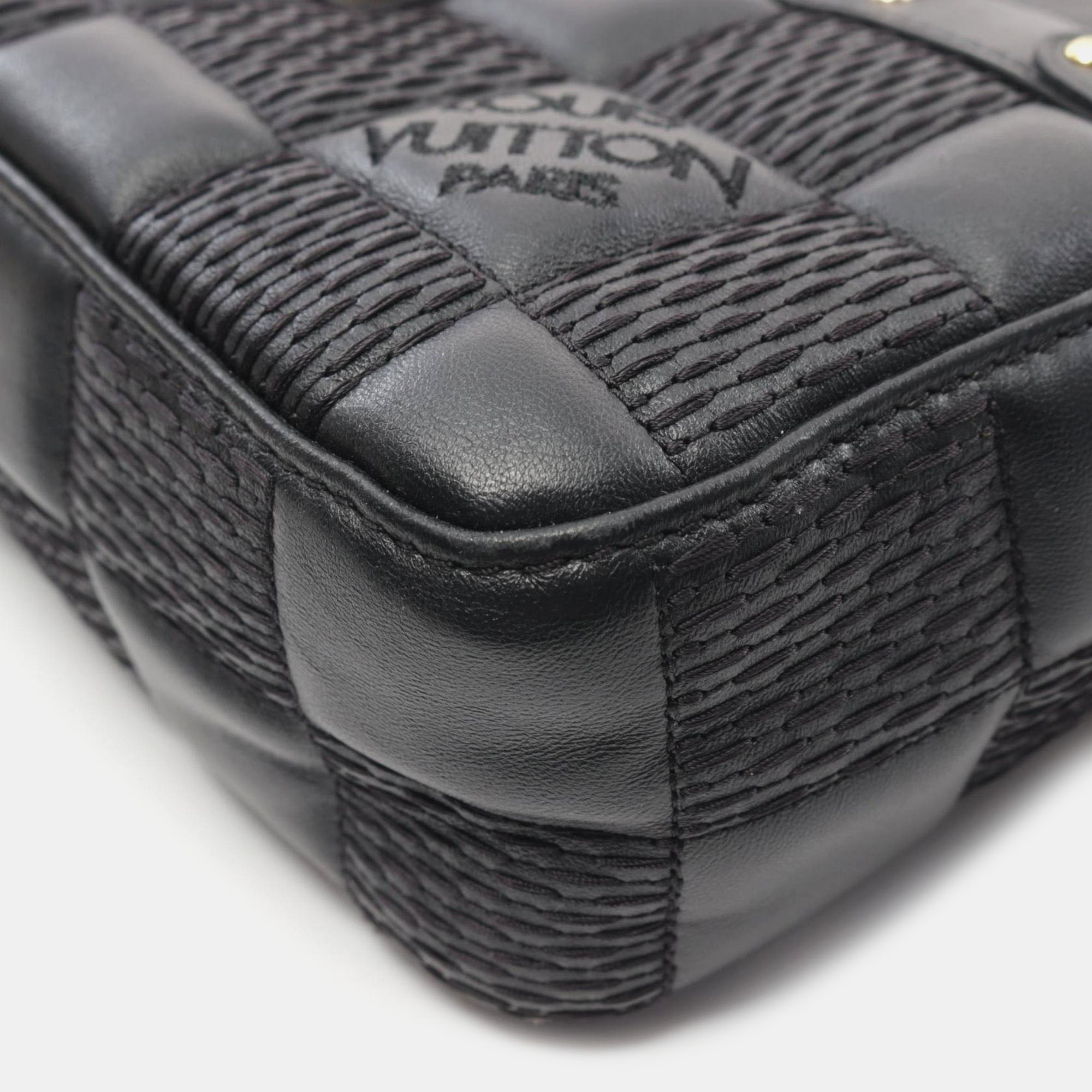 Louis Vuitton Black Leather Pochette Troca Shoulder Bag 