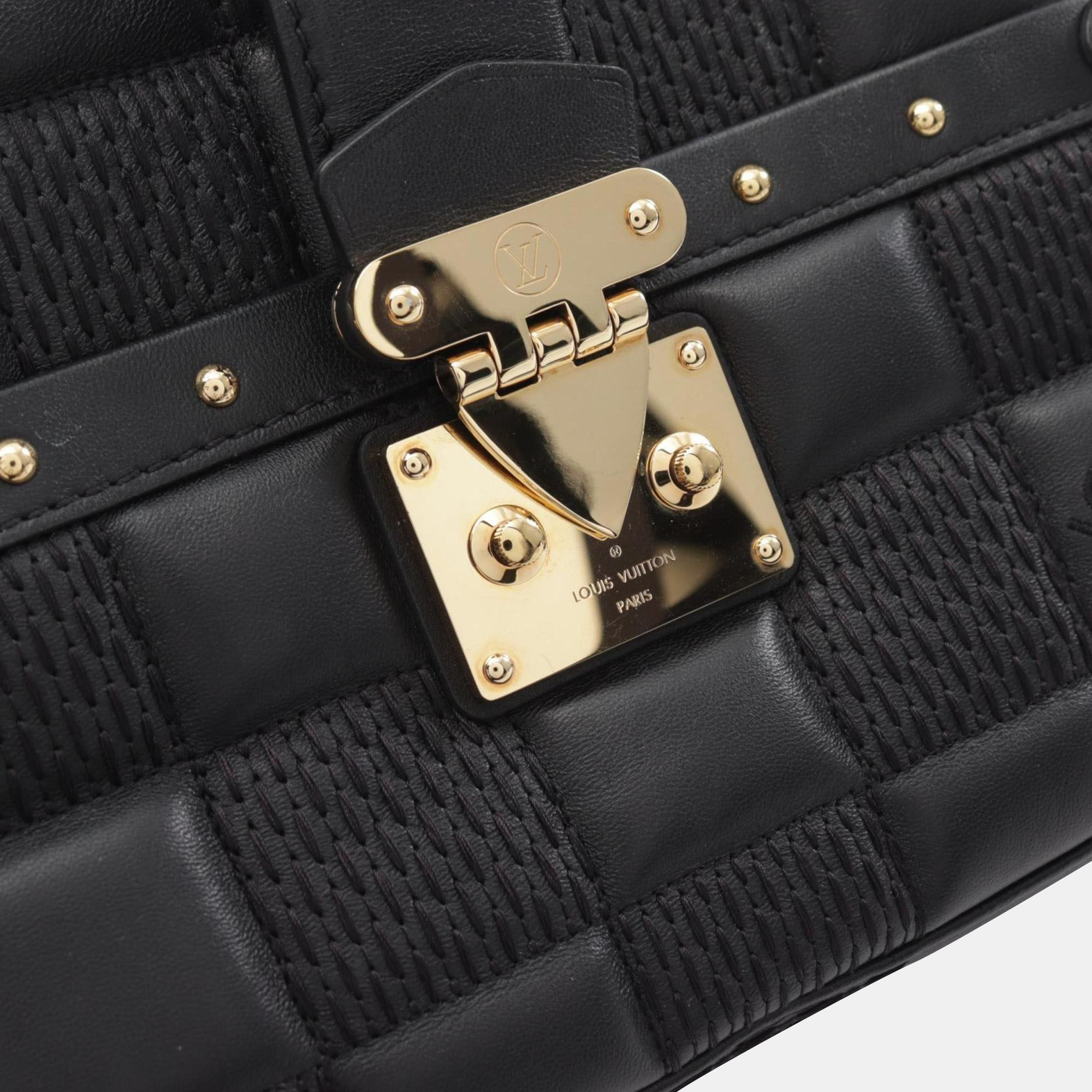 Louis Vuitton Black Leather Pochette Troca Shoulder Bag 