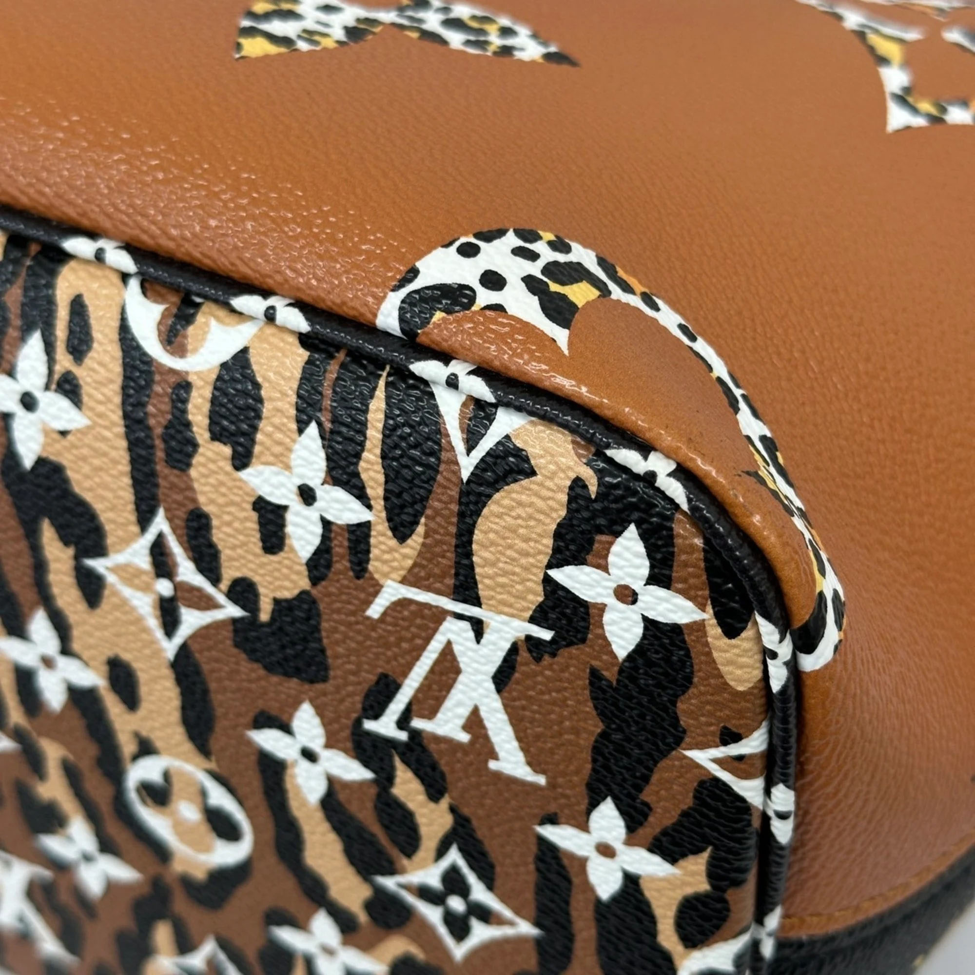Louis Vuitton Brown Monogram Canvas Giant Jungle Neverfull MM Tote Bag 