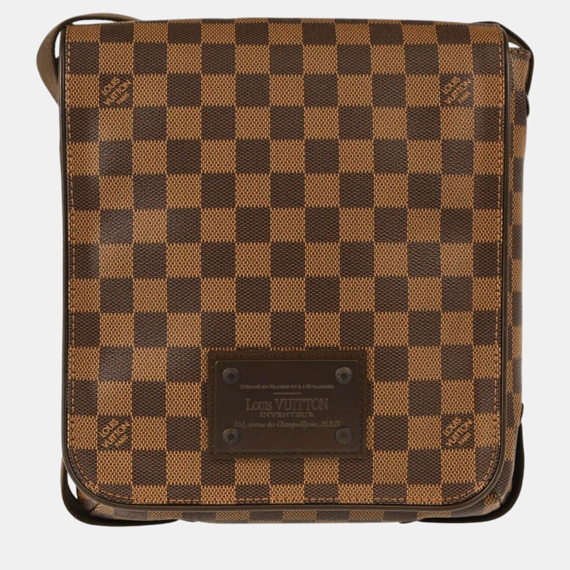 

Louis Vuitton Damier Brooklyn PM Shoulder Bag, Brown