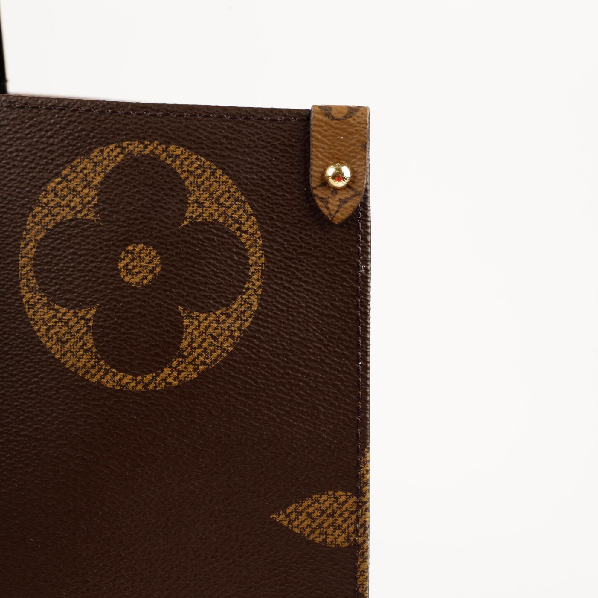 Louis Vuitton Monogram Giant Reverse Canvas OnTheGo GM Tote Bag 