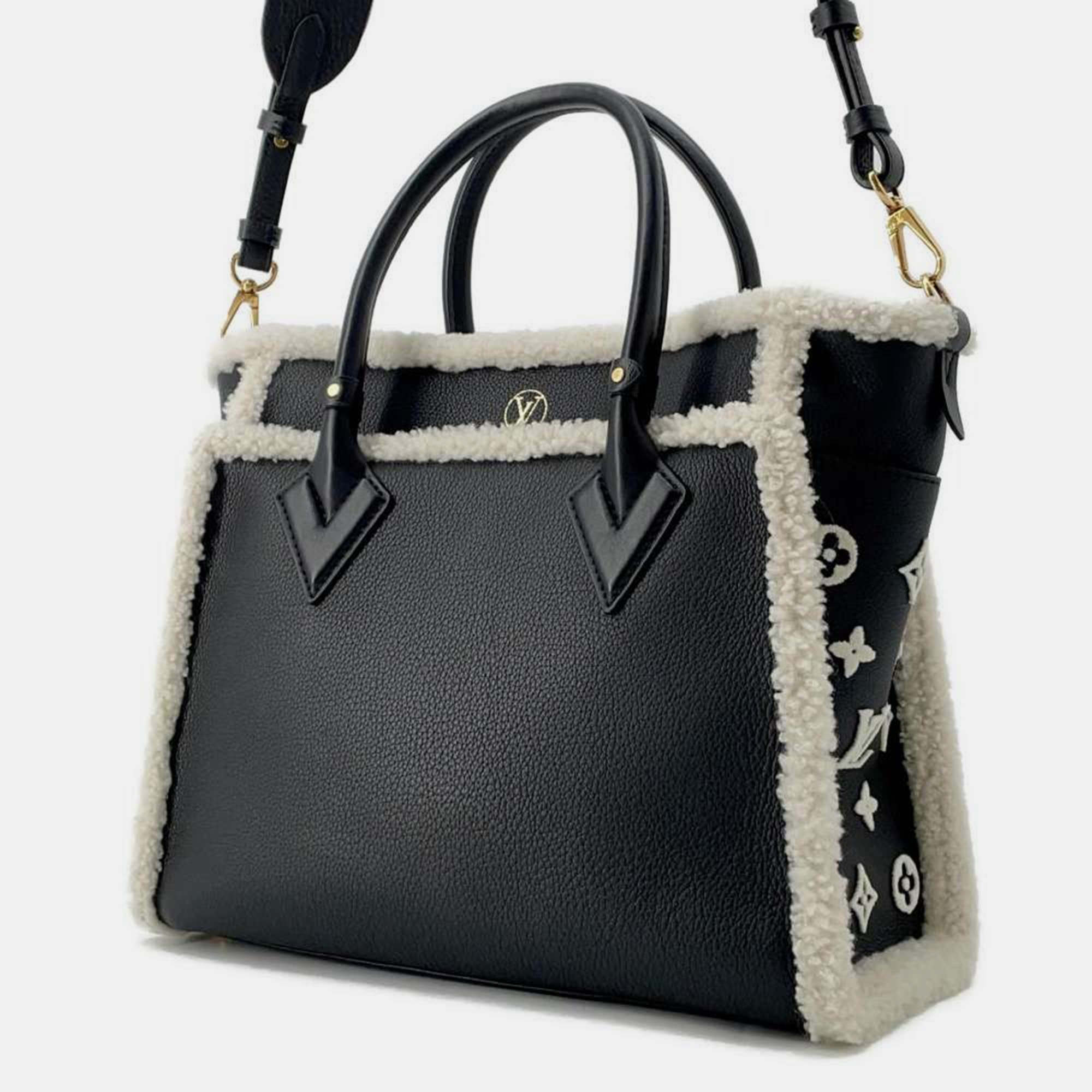 Louis Vuitton Noir Calf Leather Shearling On My Side MM Tote Bag 