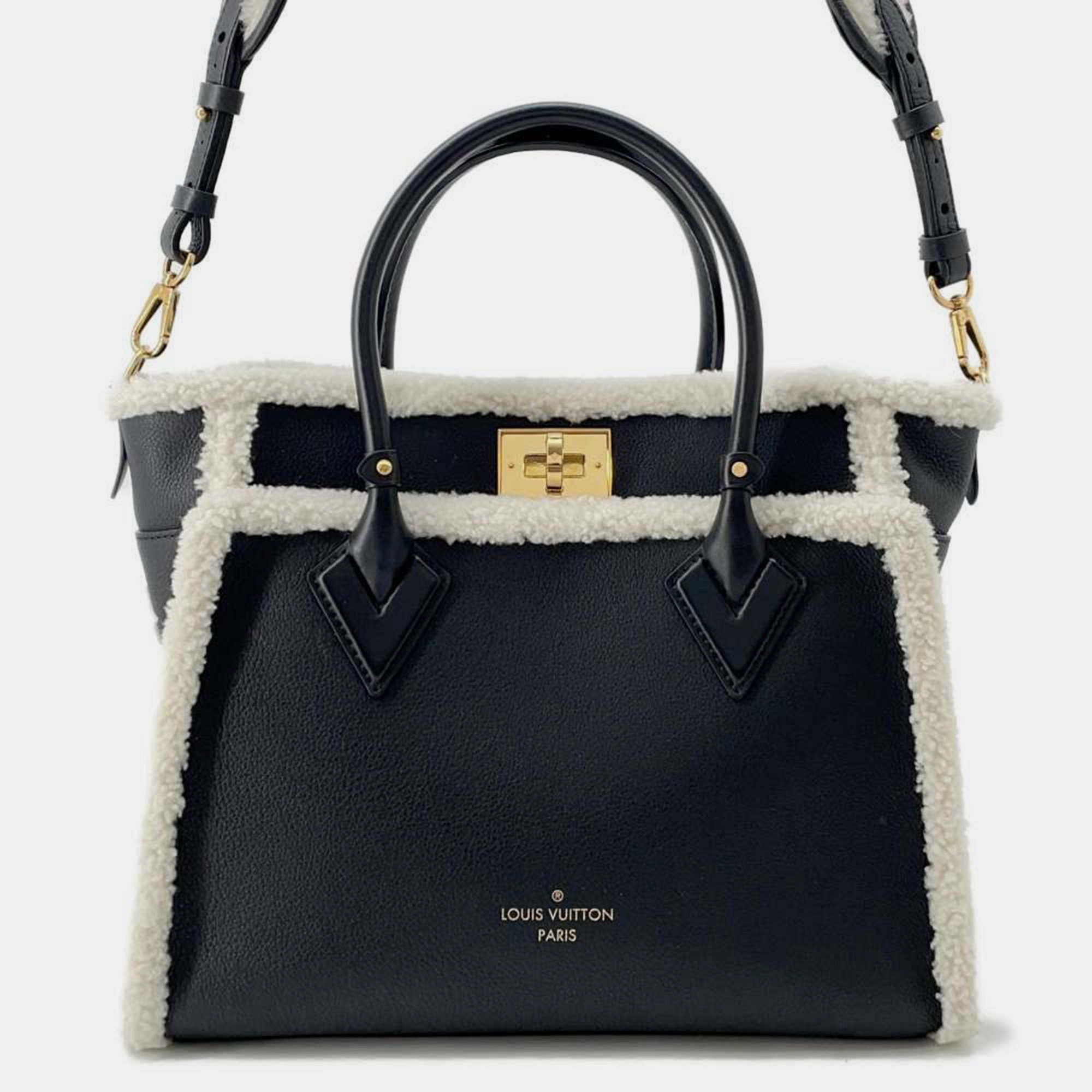 

Louis Vuitton Noir Calf Leather Shearling On My Side MM Tote Bag, Black