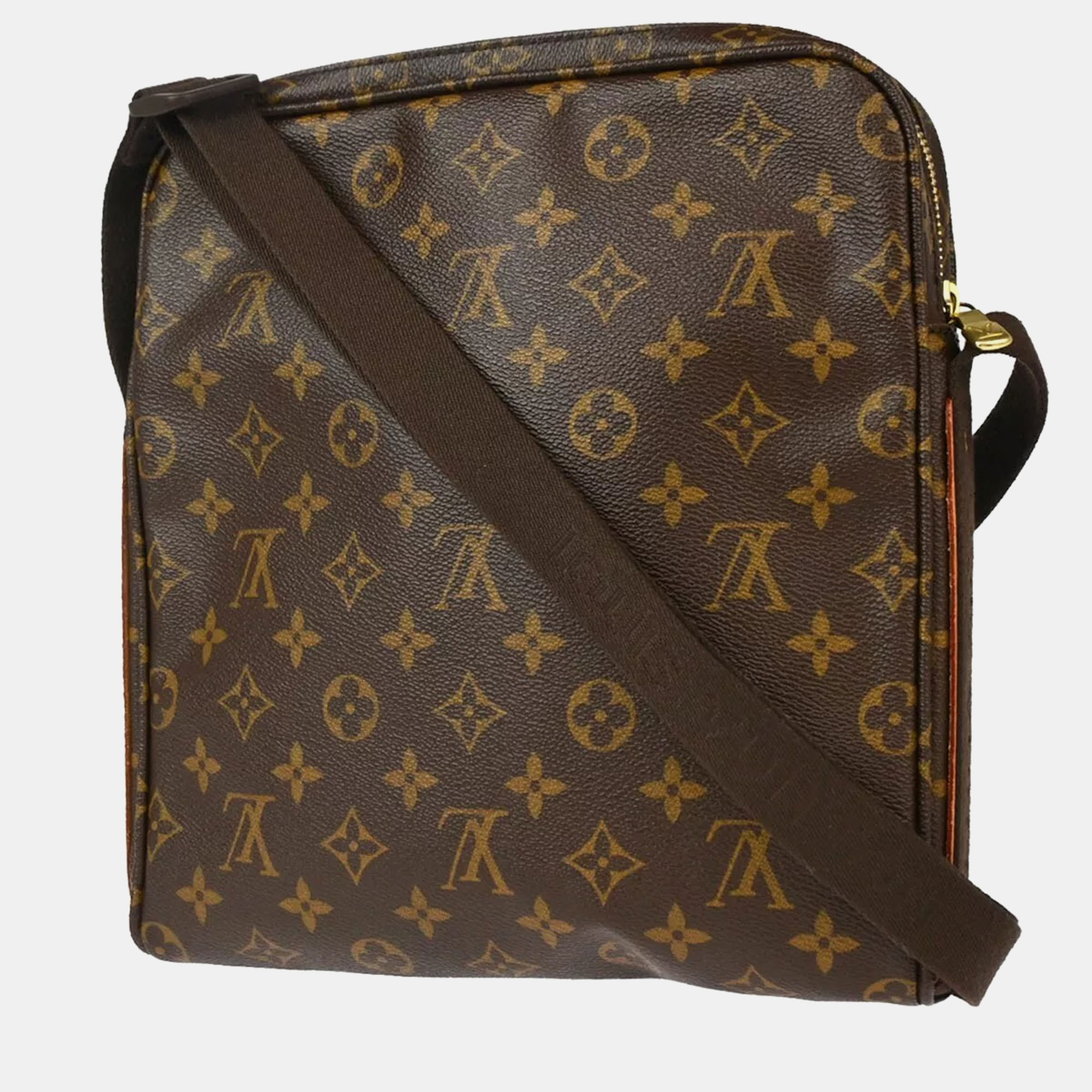 Louis Vuitton Monogram Trotteur Beaubourg Shoulder Bag 