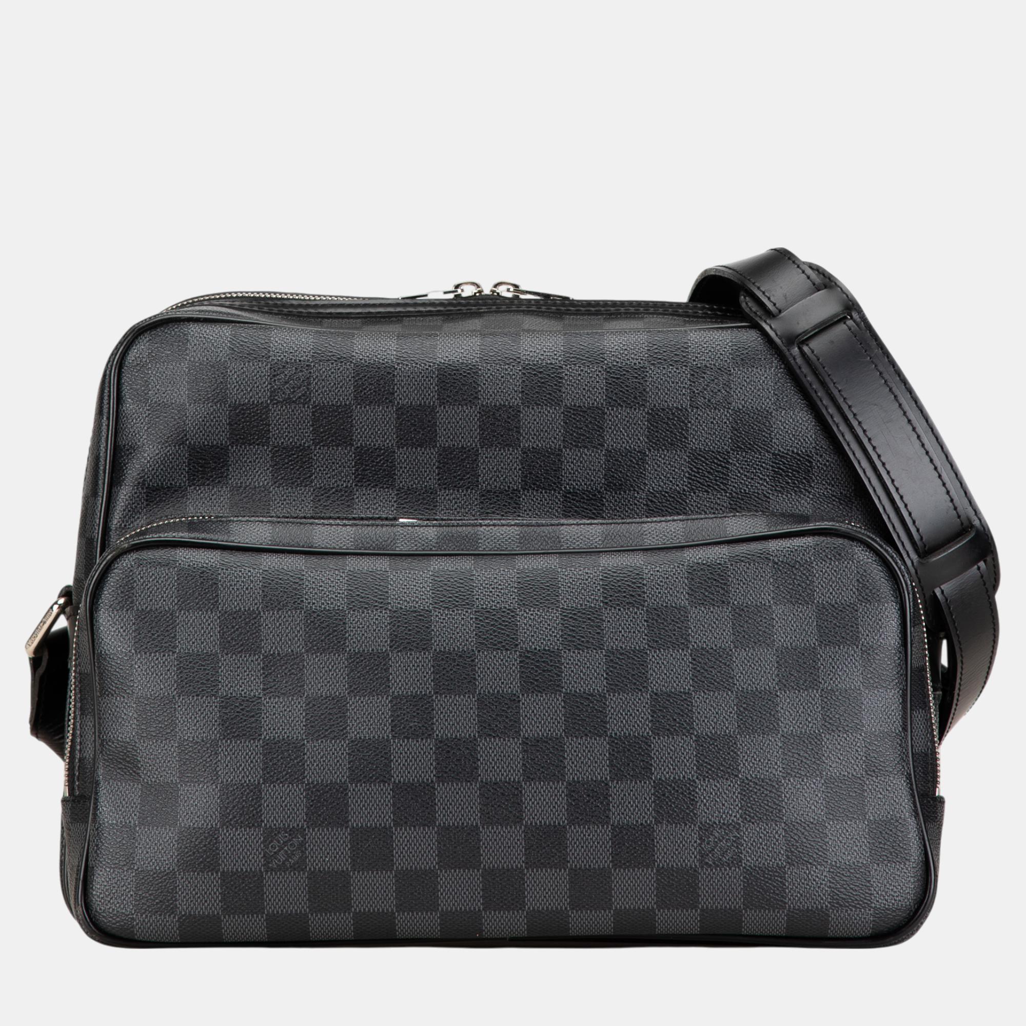 

Louis Vuitton Black Damier Graphite Canvas Sac Leoh Bag