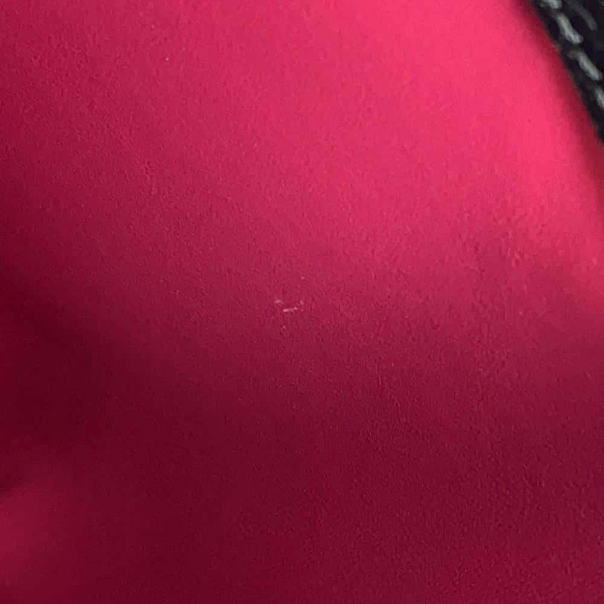 Louis Vuitton Black Taurillon Leather Capucines MM Bag 