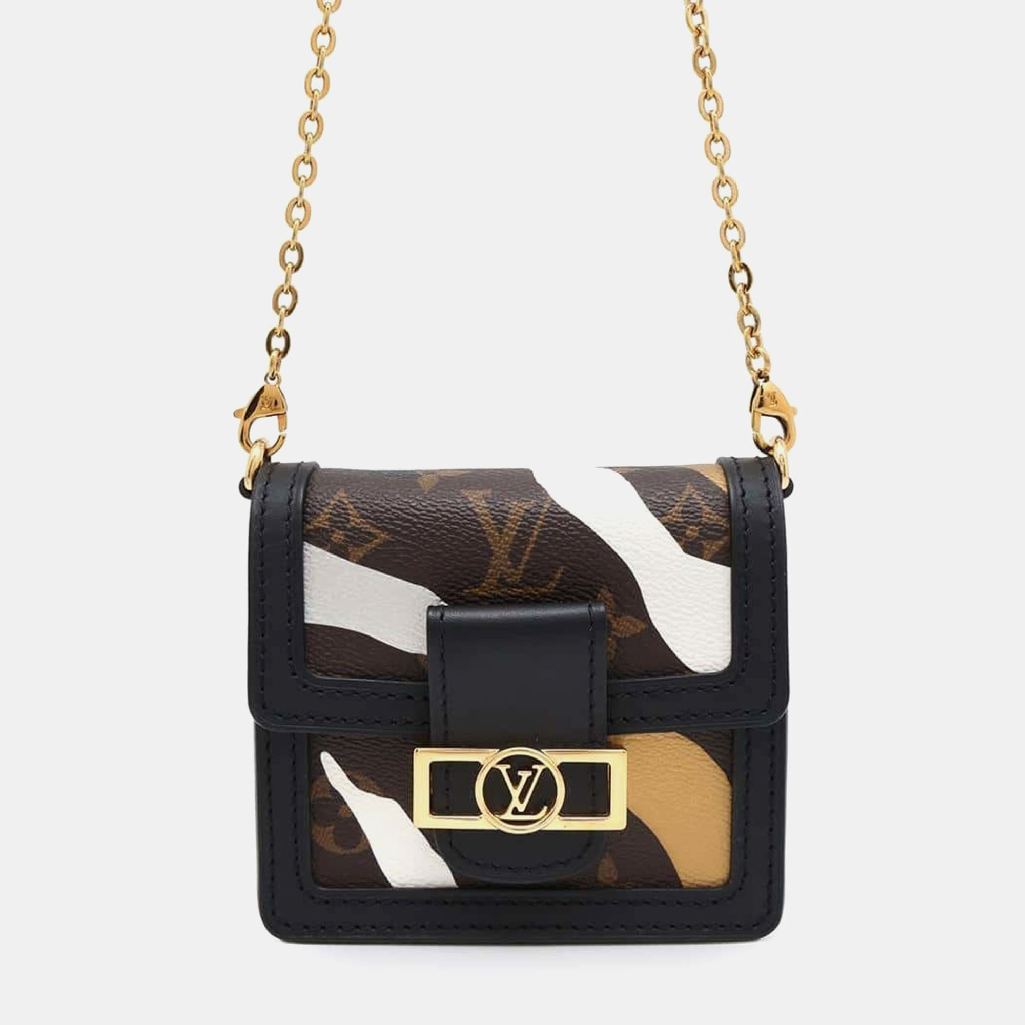 

Louis Vuitton Black Monogram League Of Legends Dauphine Bb Body Bag