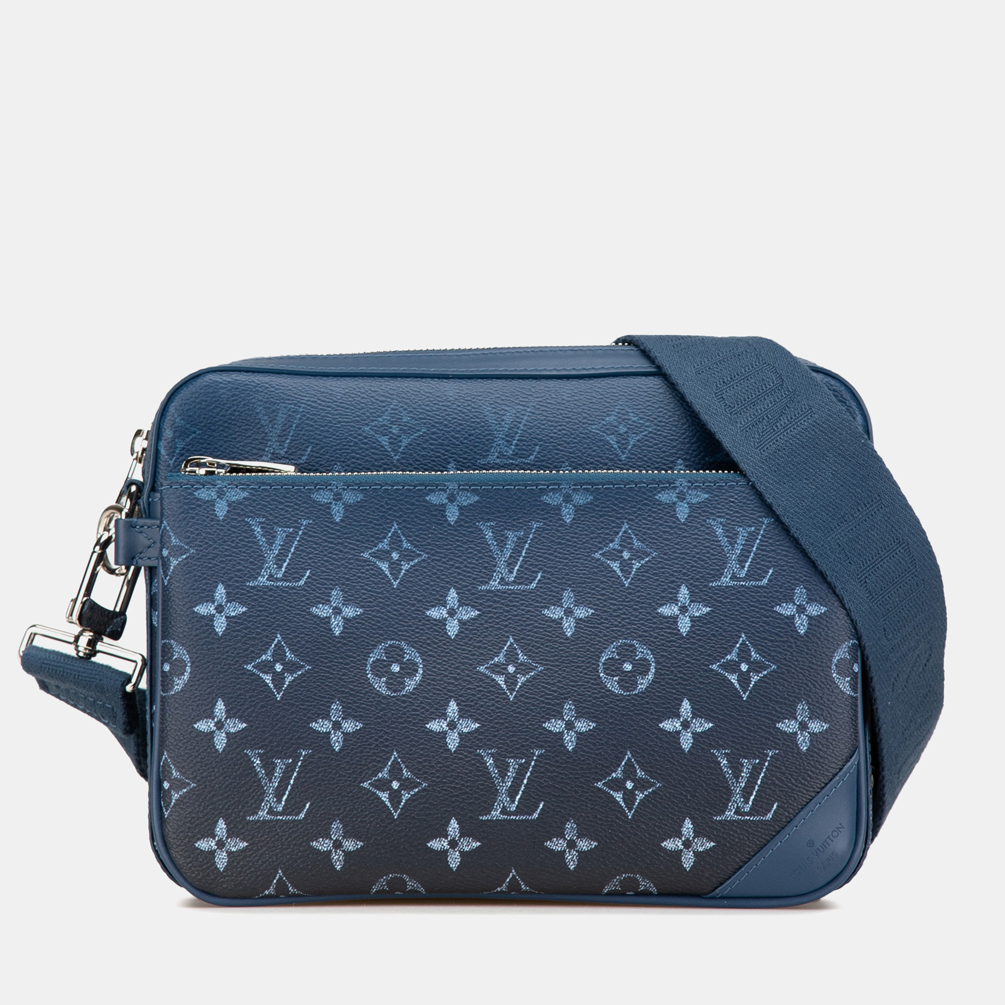 

Louis Vuitton Blue Monogram Gradient Trio Messenger