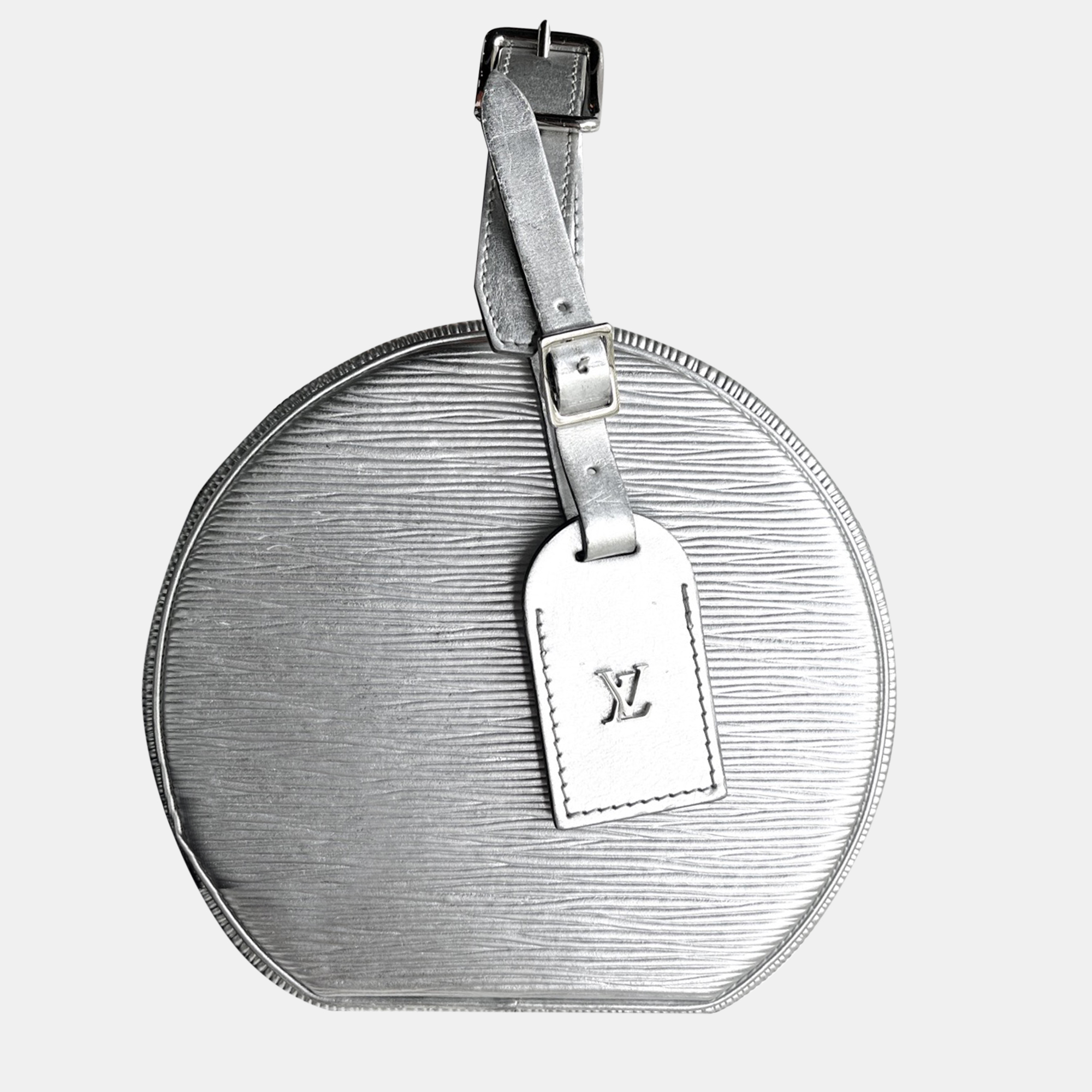 

Louis Vuitton Silver Round Coin Purse