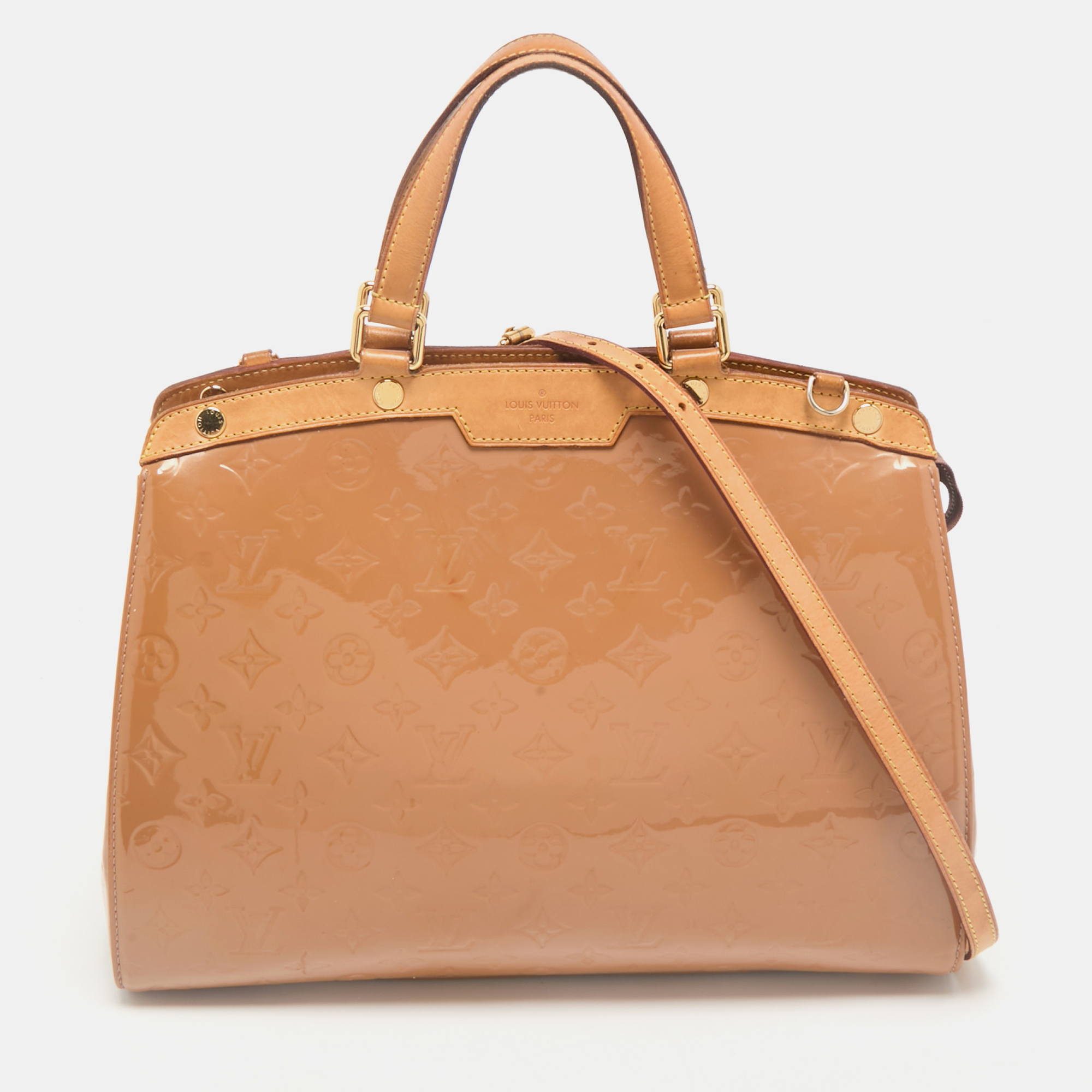 

Louis Vuitton Beige Poudre Monogram Vernis Brea GM Bag