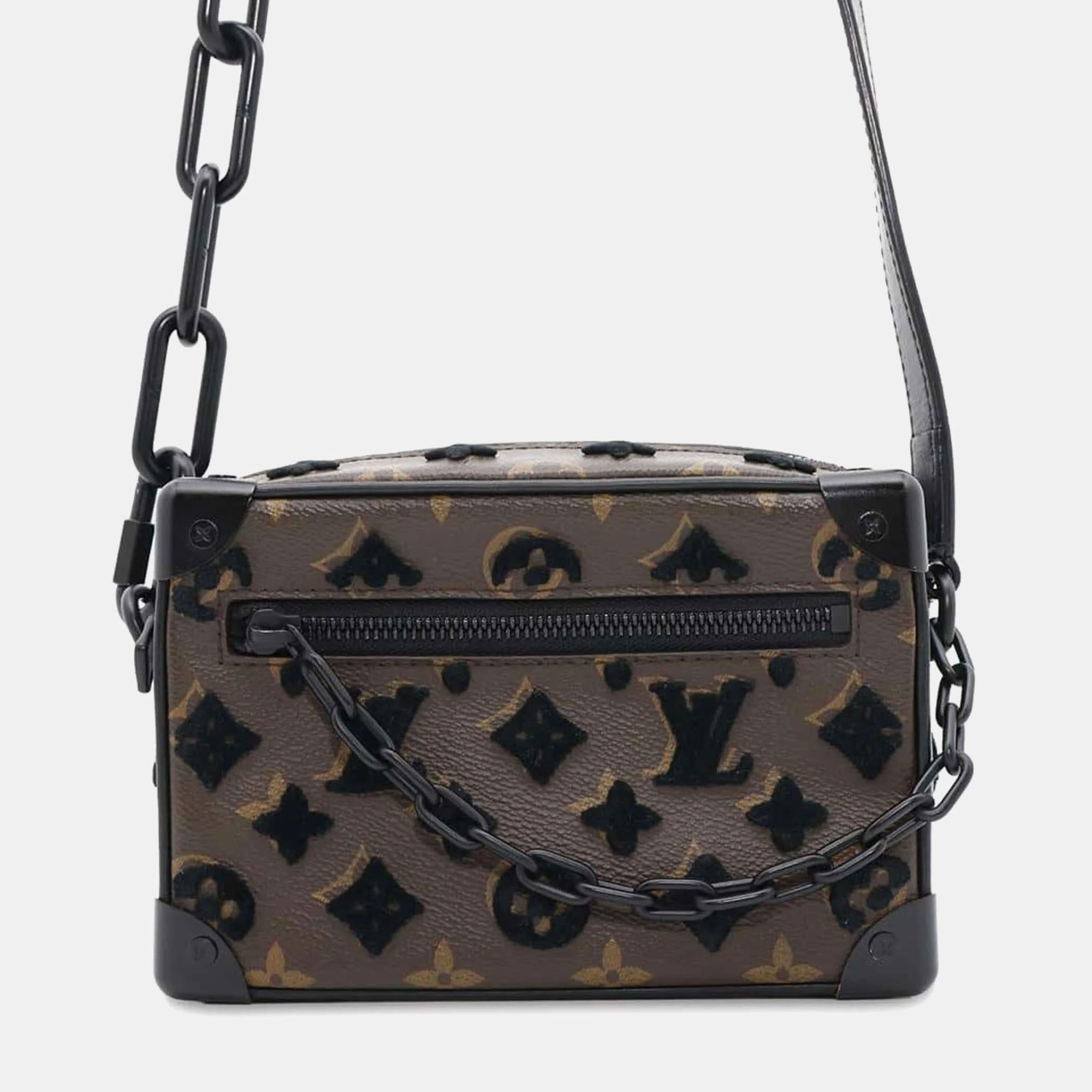 

Louis Vuitton Shoulder Bag Monogram Tuftage Mini Soft Trunk Black