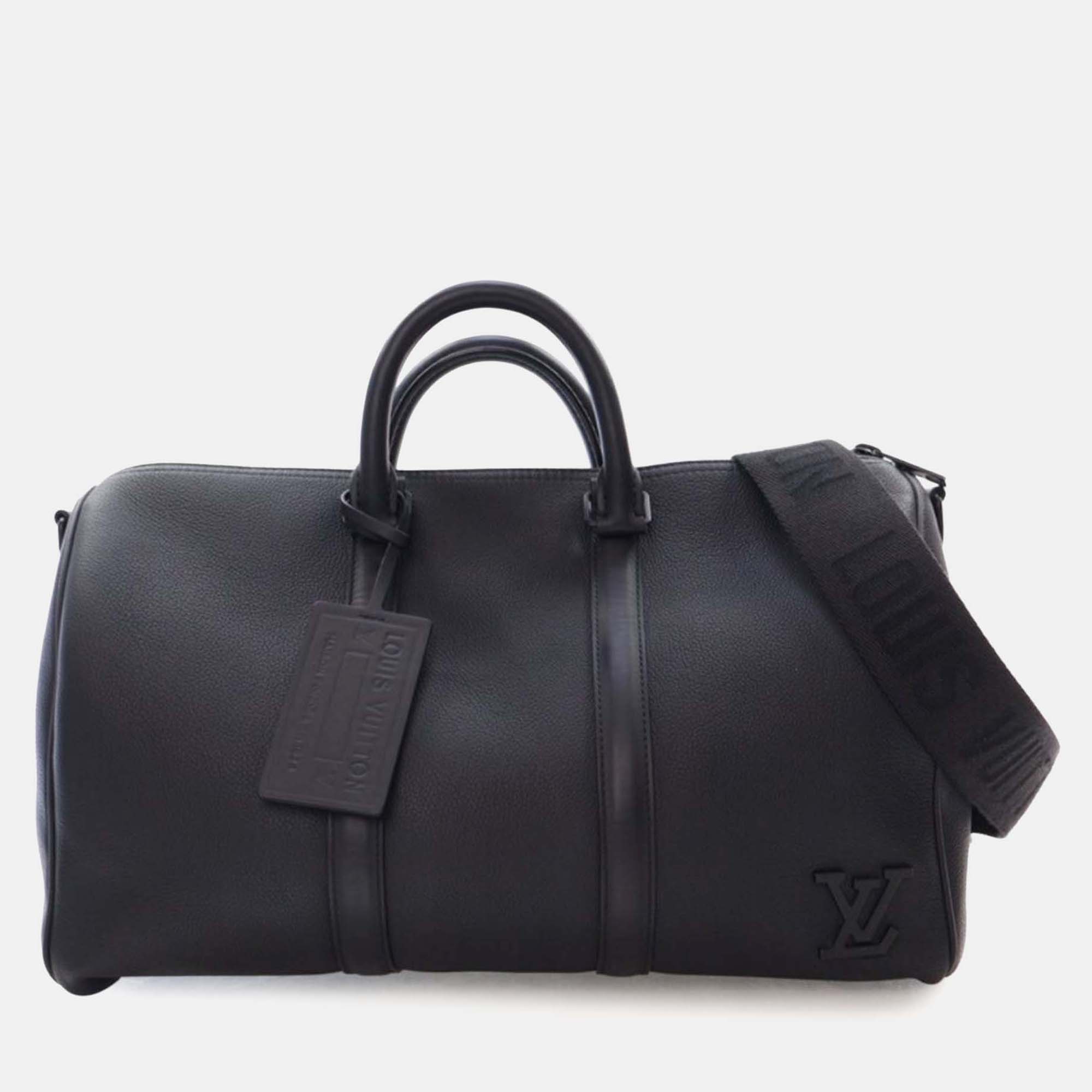 

Louis Vuitton Black Aerogram Keepall Bandouliere 40