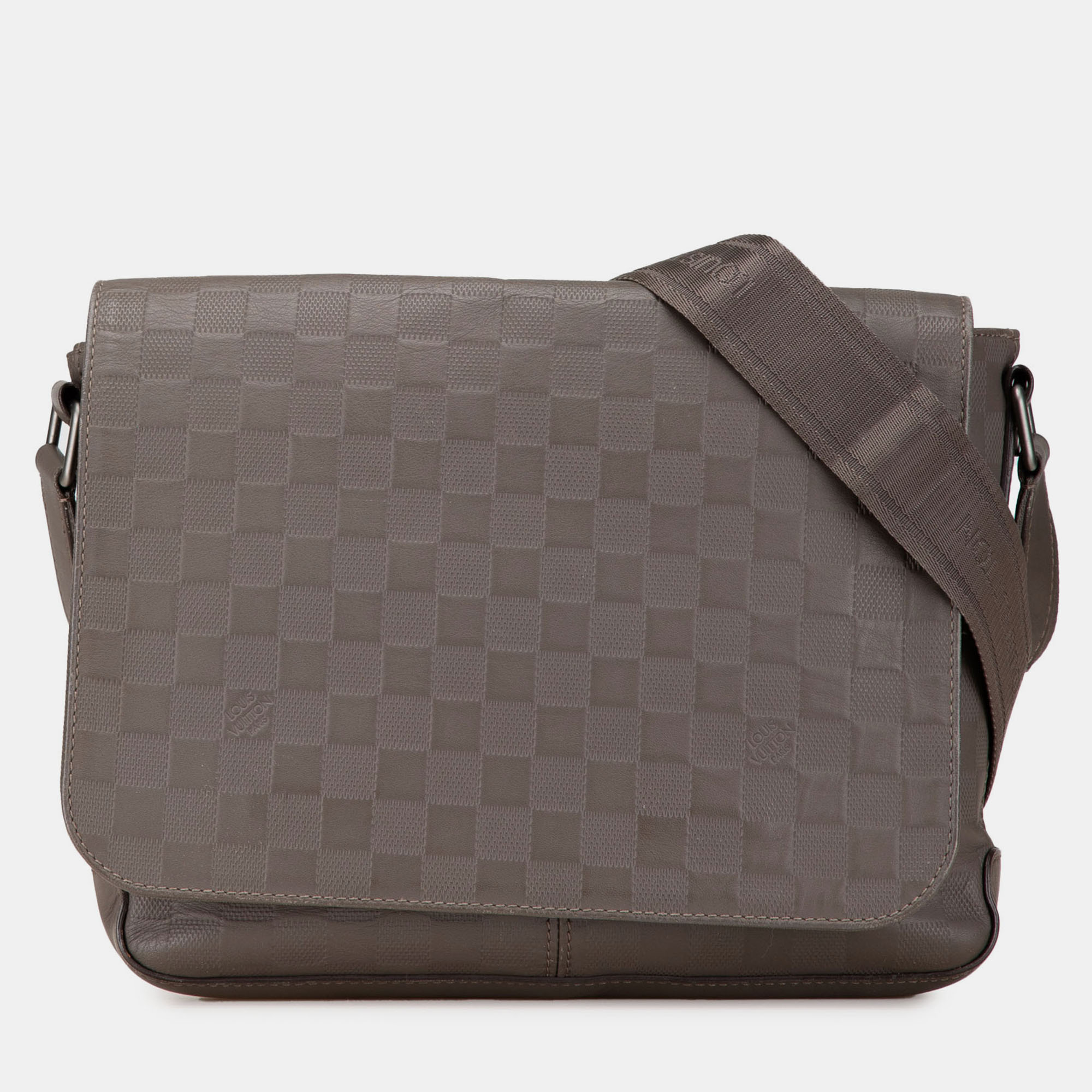 

Louis Vuitton Grey Damier Infini District PM