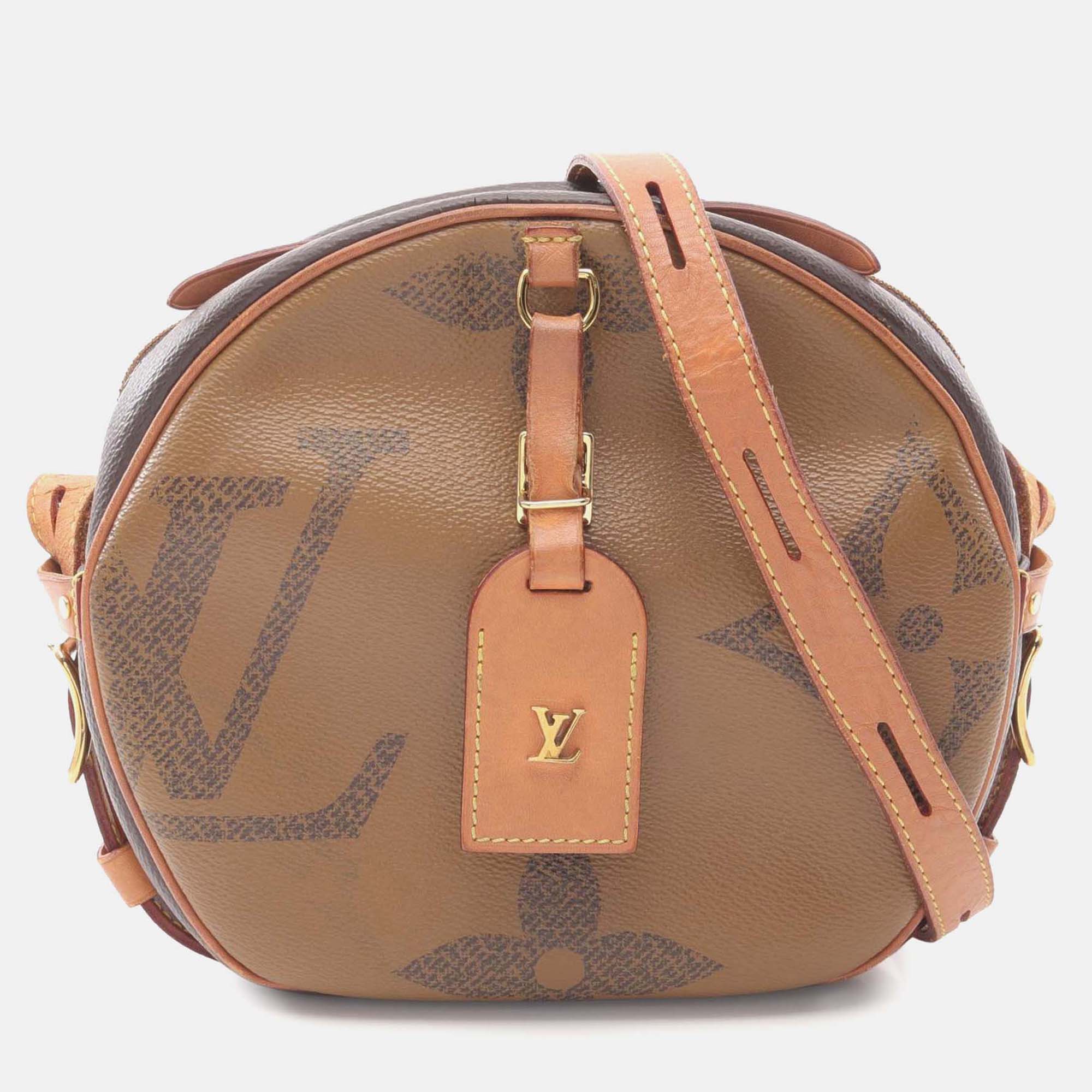 

Louis Vuitton Brown Monogram Giant Reverse Boite Chapeau Souple