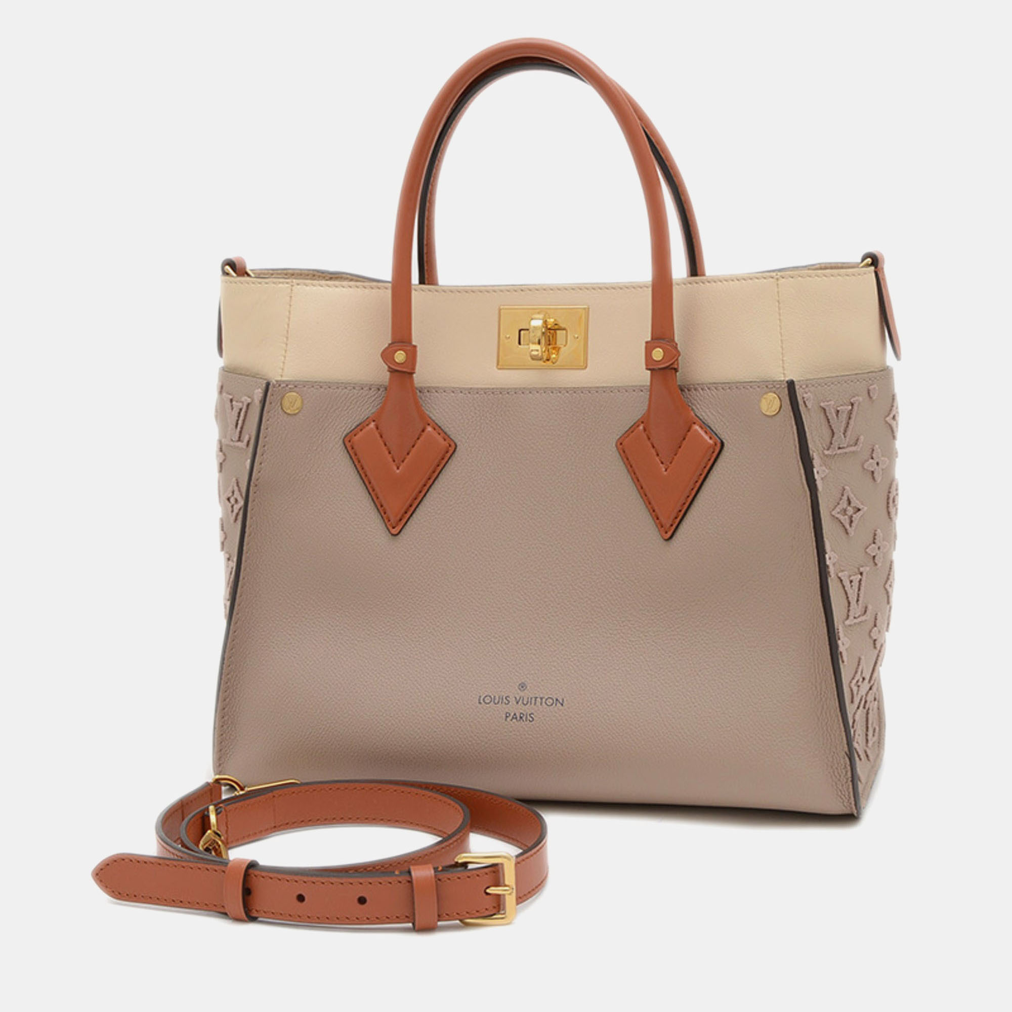 

Louis Vuitton On My Side MM Galle Leather Shoulder Bag, Multicolor