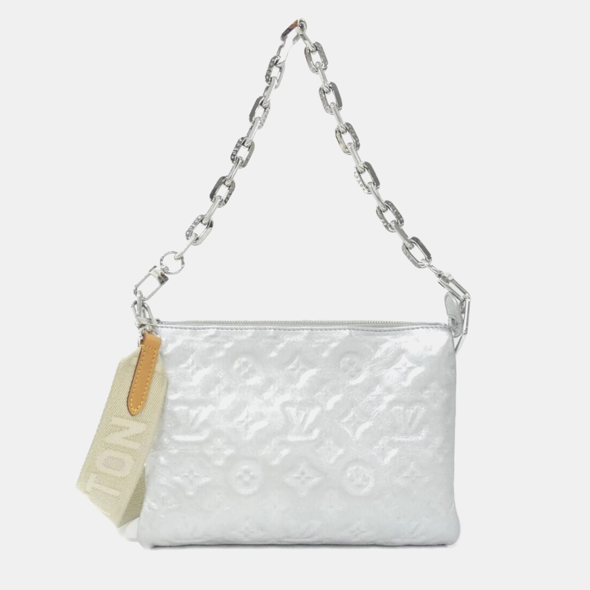 

Louis Vuitton Coussin PM Silver Lambskin Leather Shoulder Bag