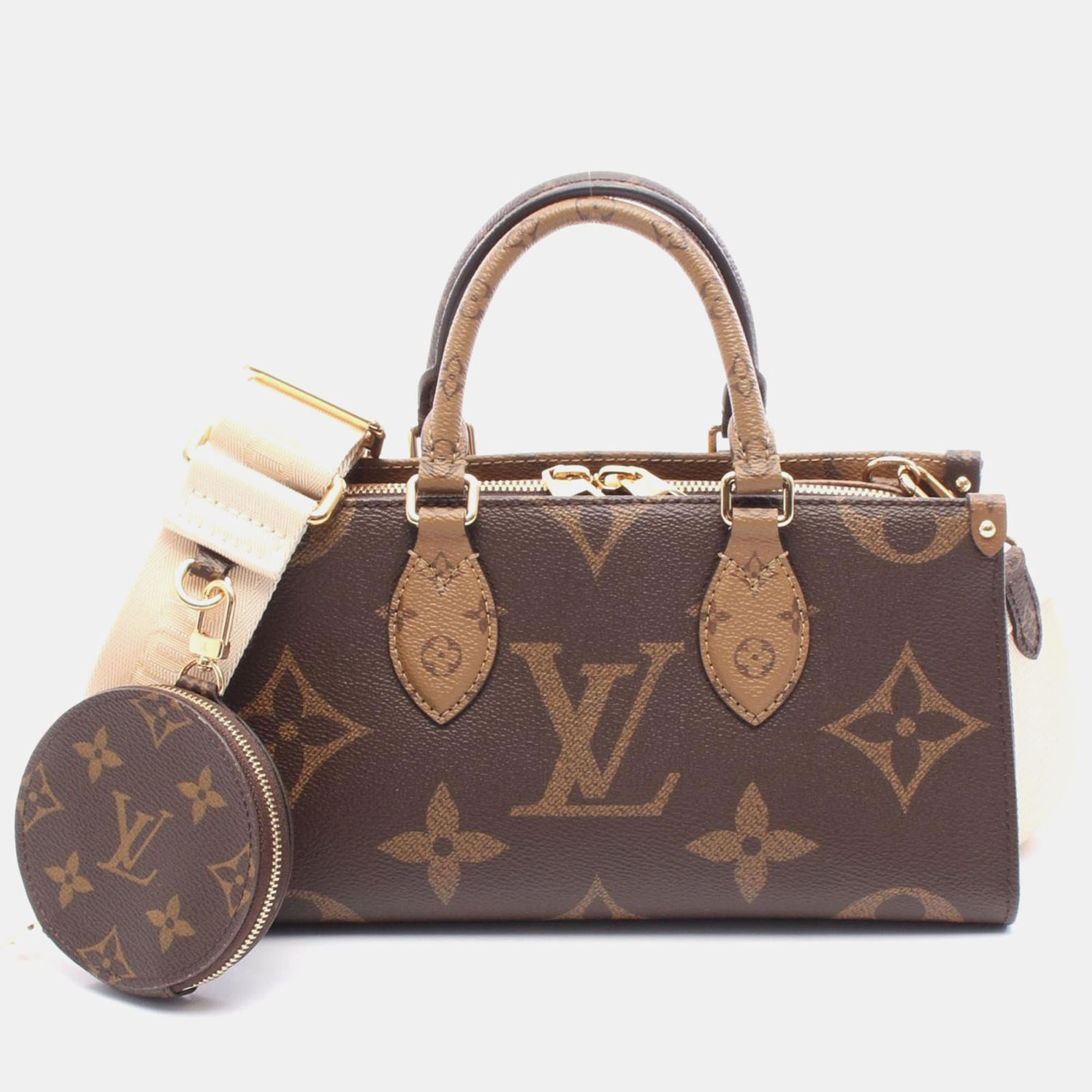 

Louis Vuitton OnTheGo EW Monogram Giant Canvas Tote Bag, Brown