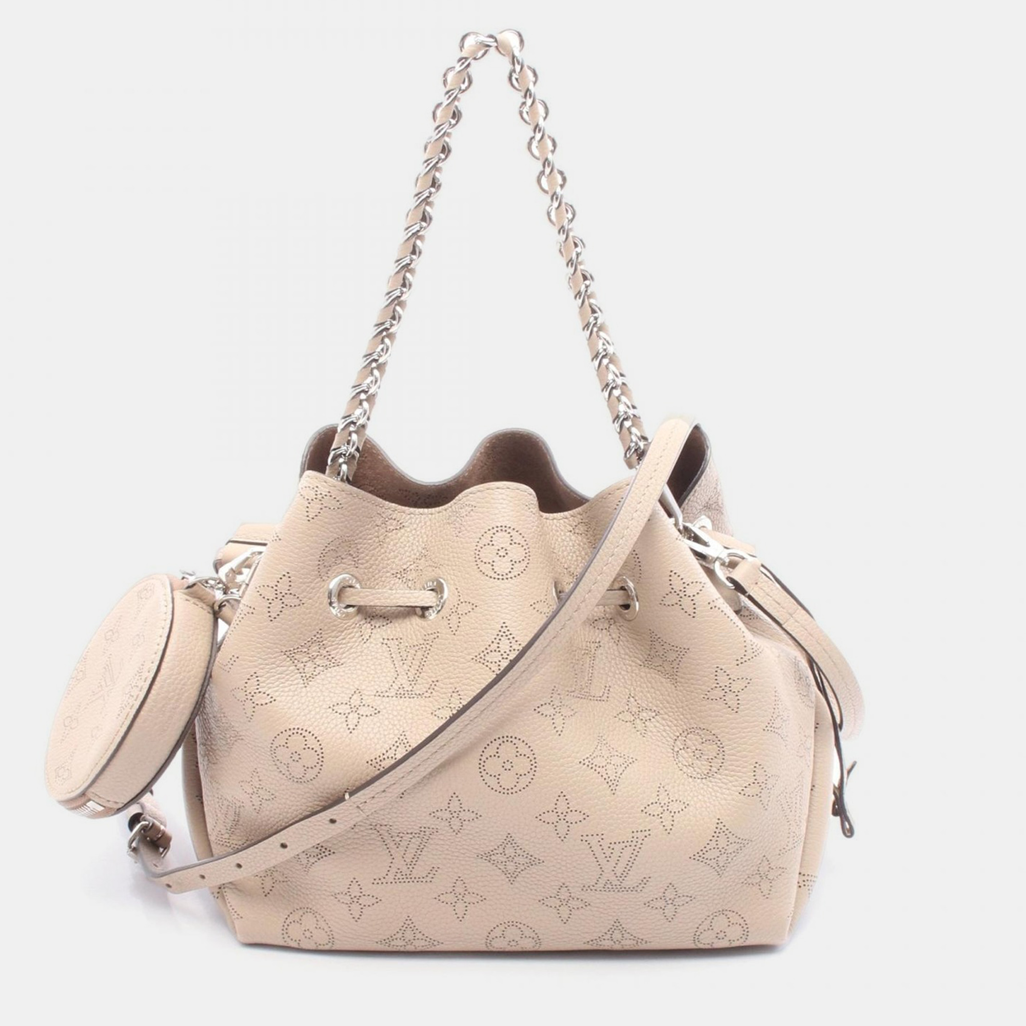 

Louis Vuitton Bella Beige Mahina Leather Bucket Bag